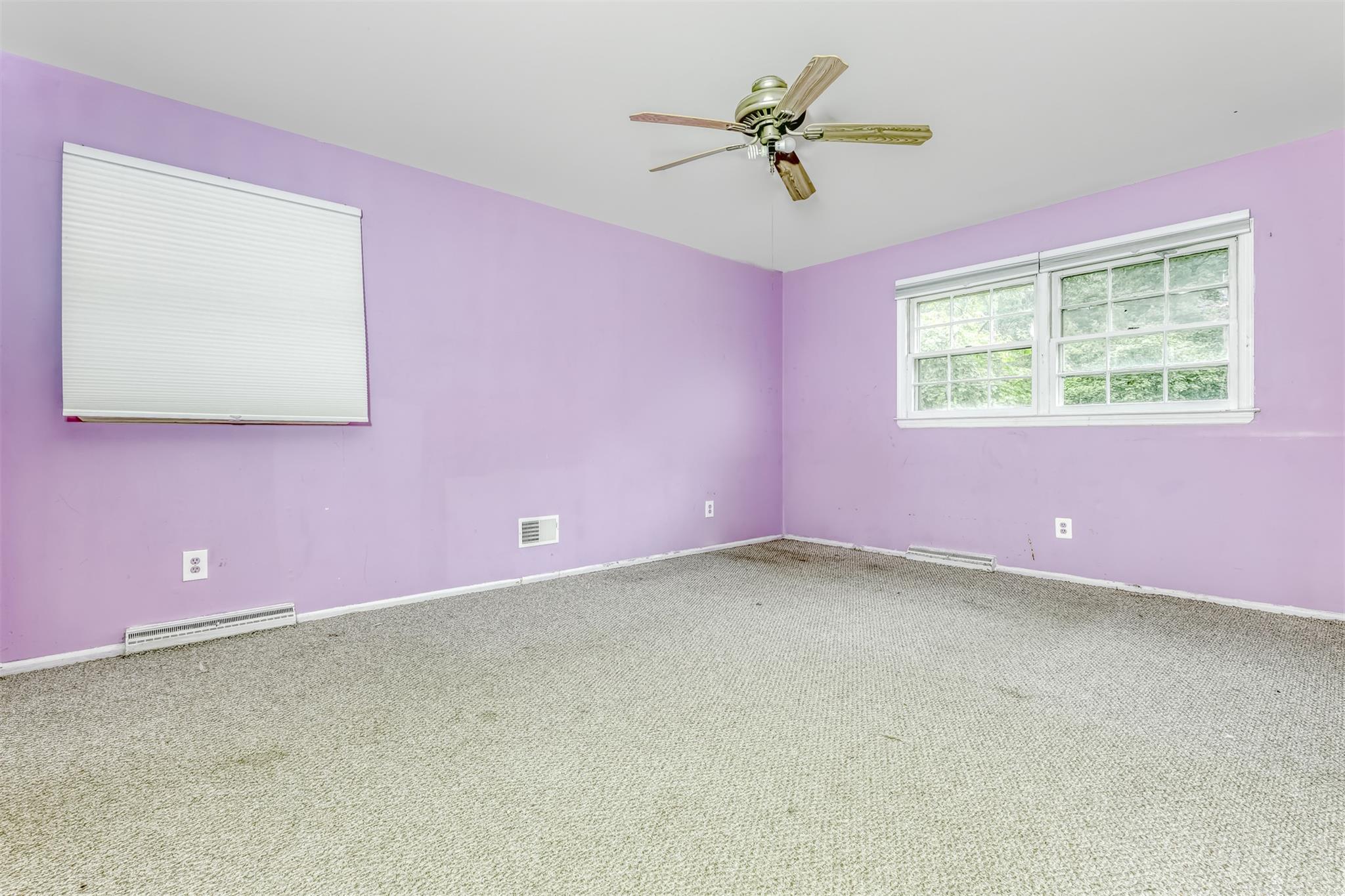 33 Sandy Brook Drive, Spring Valley, NY 10977