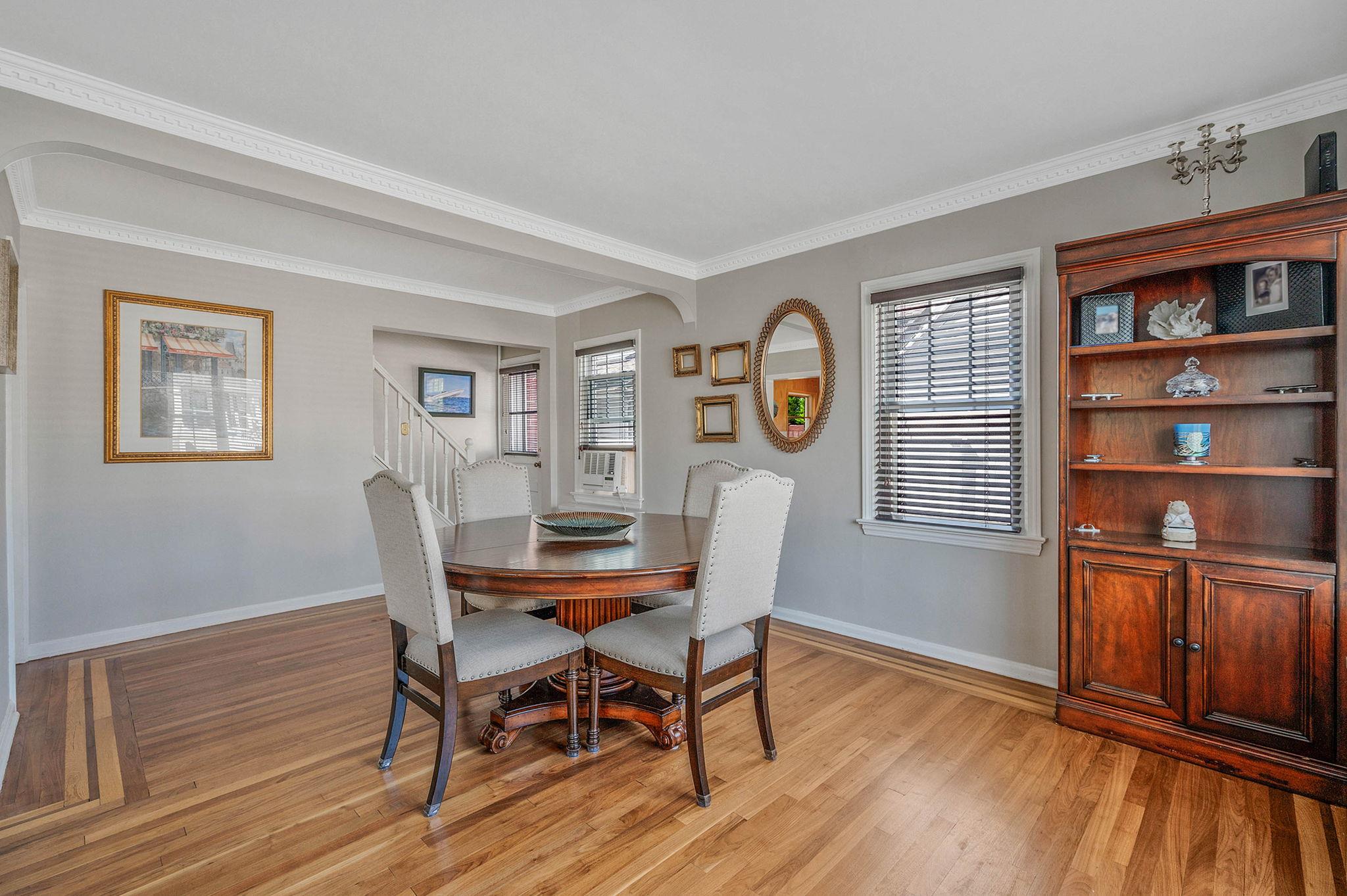 87 E Shore Drive, Babylon, NY 11702