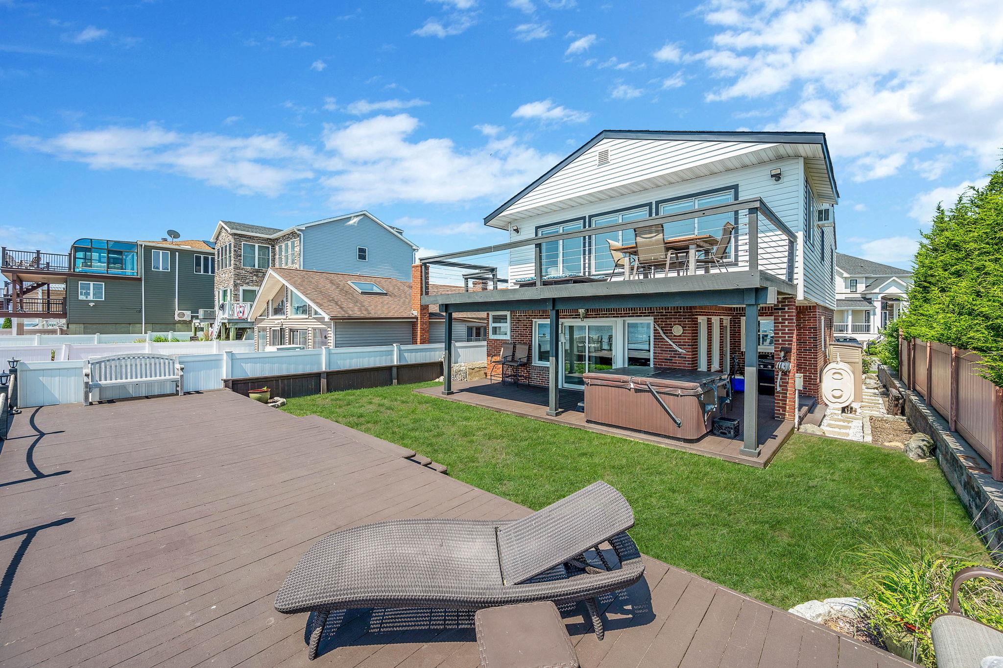 87 E Shore Drive, Babylon, NY 11702