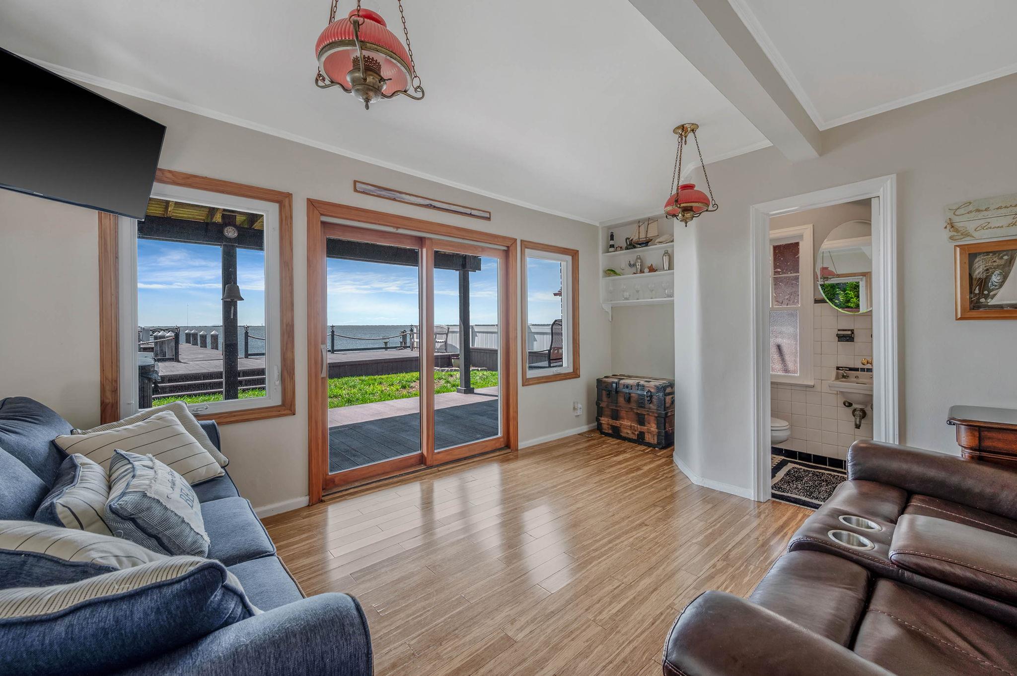 87 E Shore Drive, Babylon, NY 11702