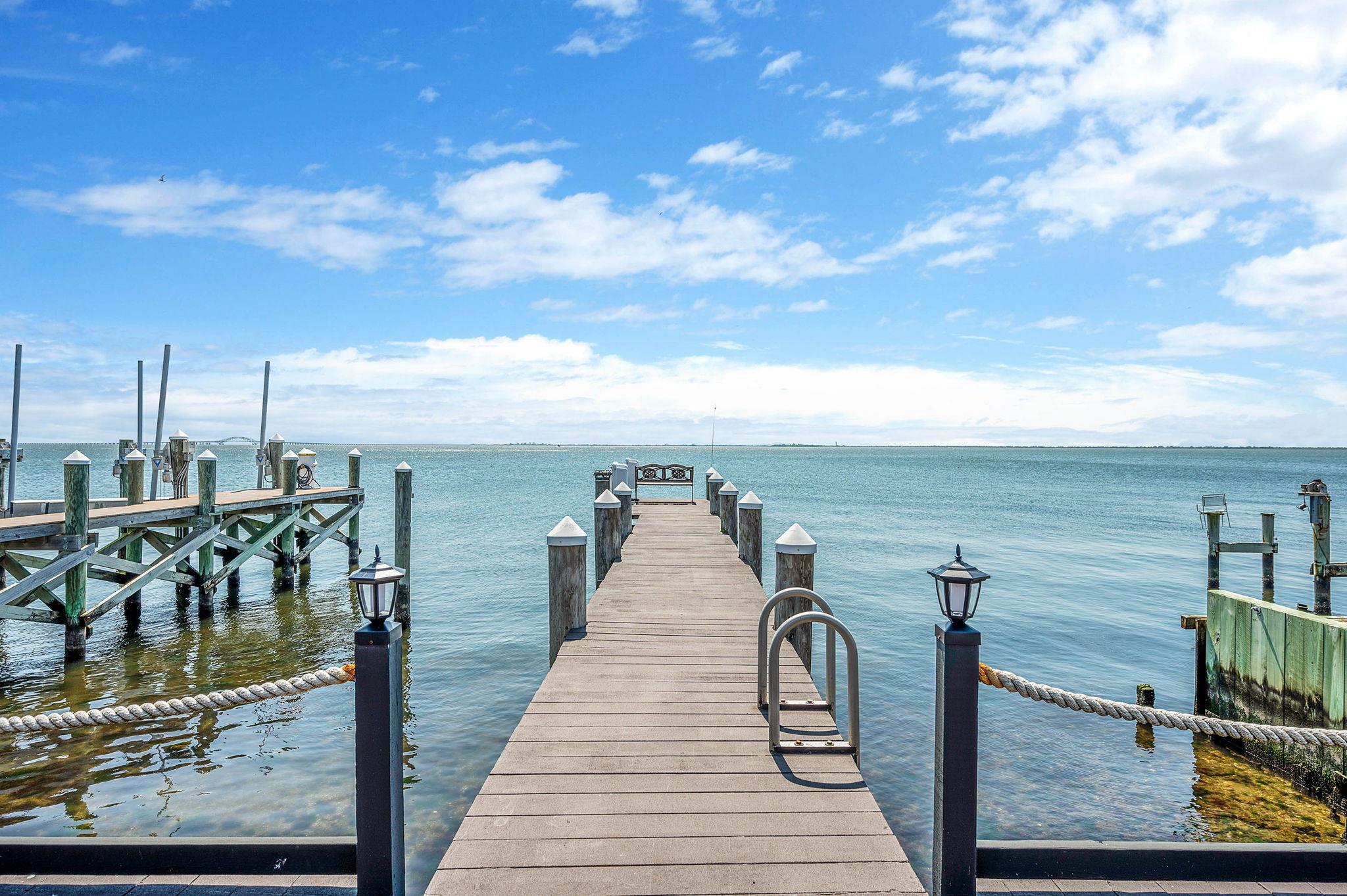 87 E Shore Drive, Babylon, NY 11702