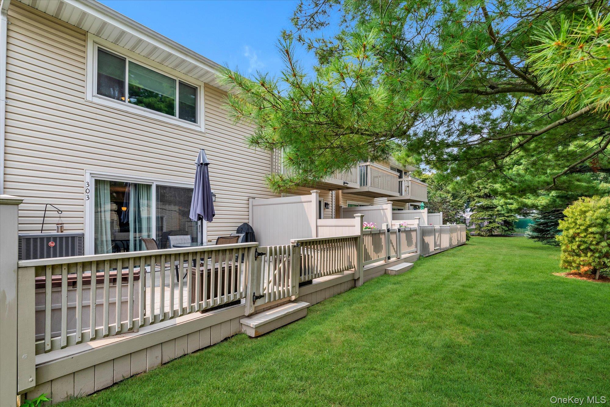 2355 Pershing Boulevard # #303, Baldwin, NY 11510