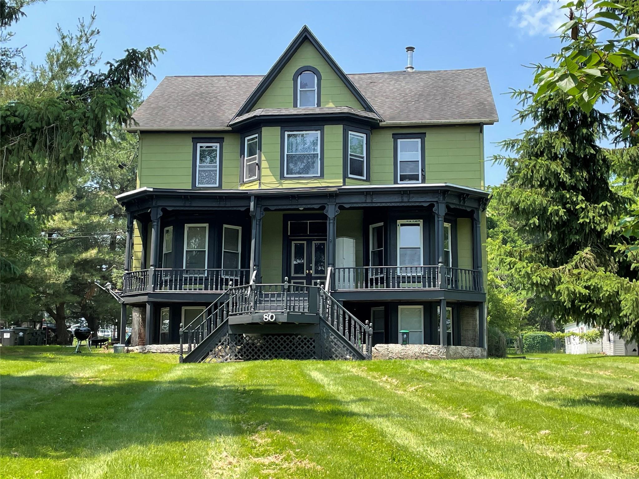 80 N Montgomery Street, Walden, NY 12586