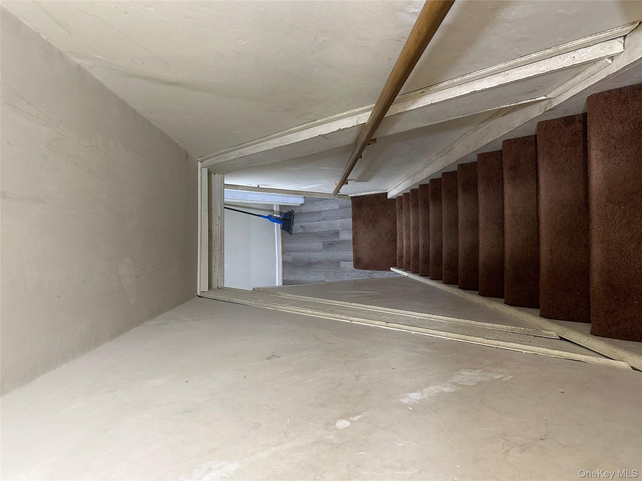 80 N Montgomery Street, Walden, NY 12586