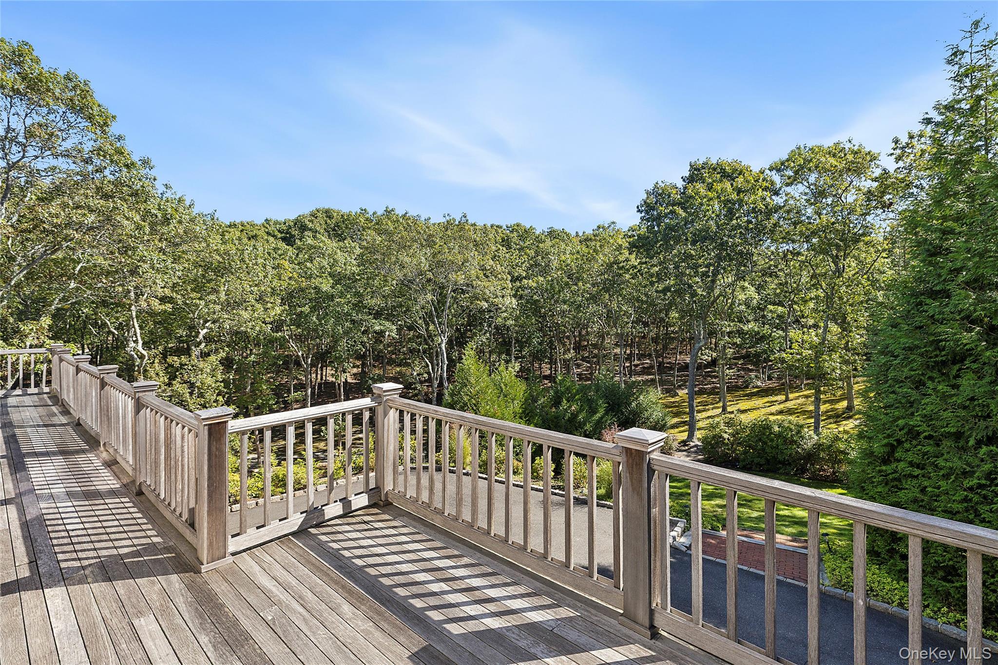 22 Old Trail Road, Water Mill, NY 11976