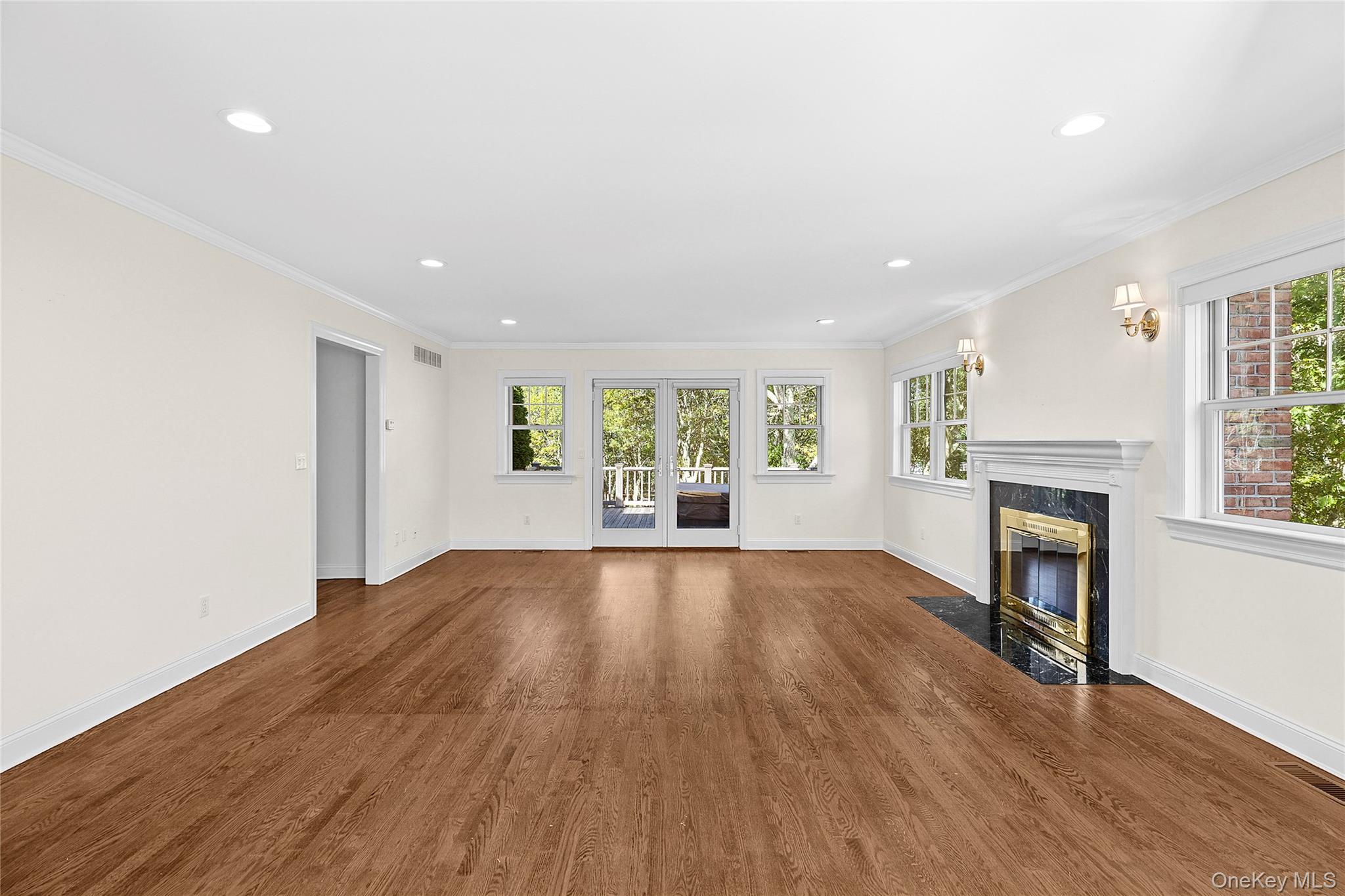 22 Old Trail Road, Water Mill, NY 11976