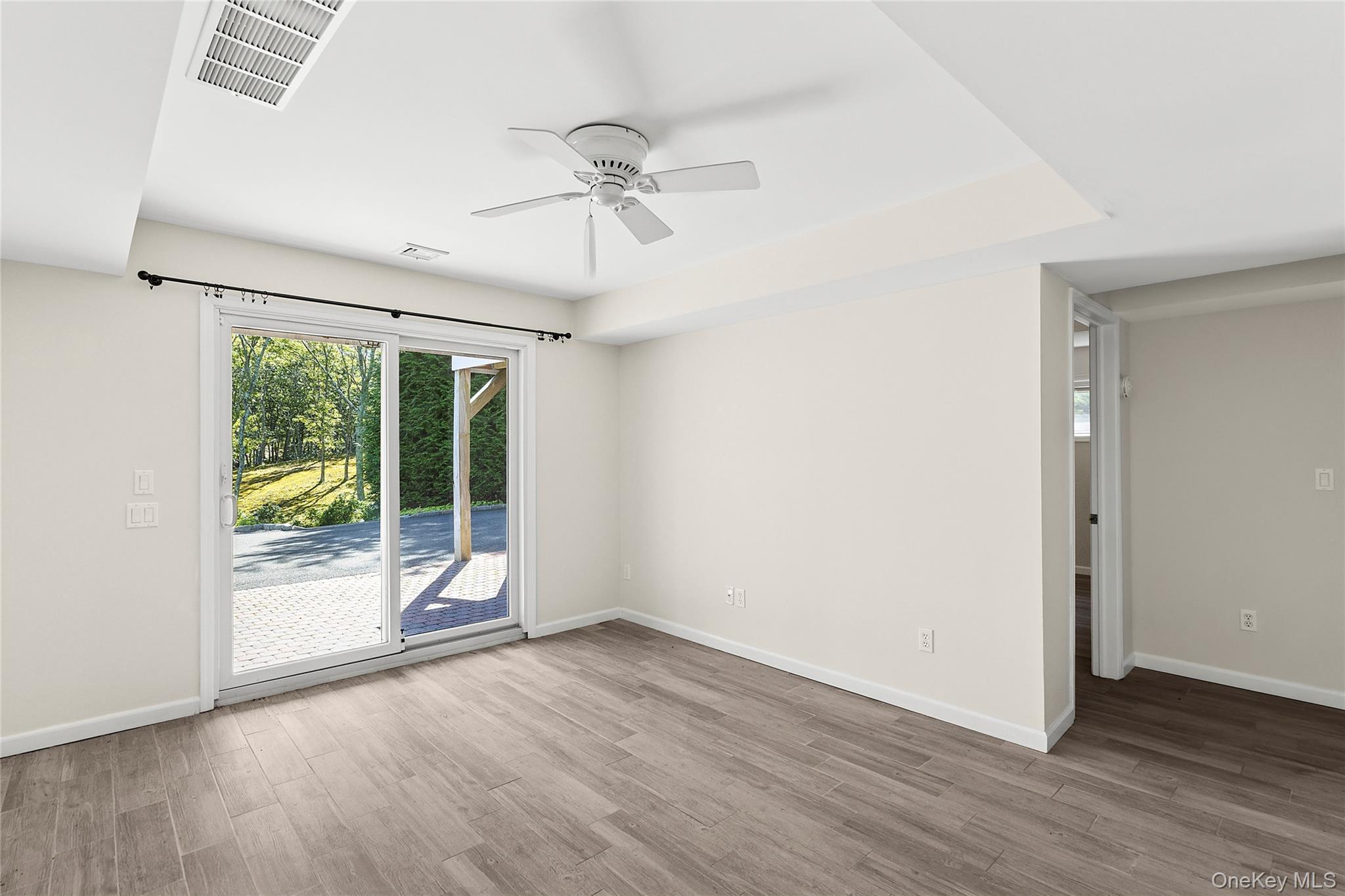 22 Old Trail Road, Water Mill, NY 11976