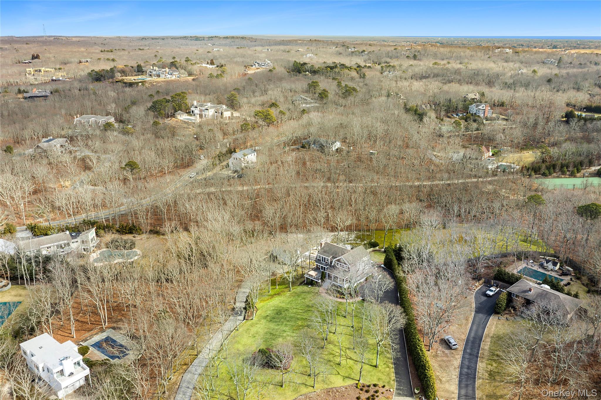 22 Old Trail Road, Water Mill, NY 11976