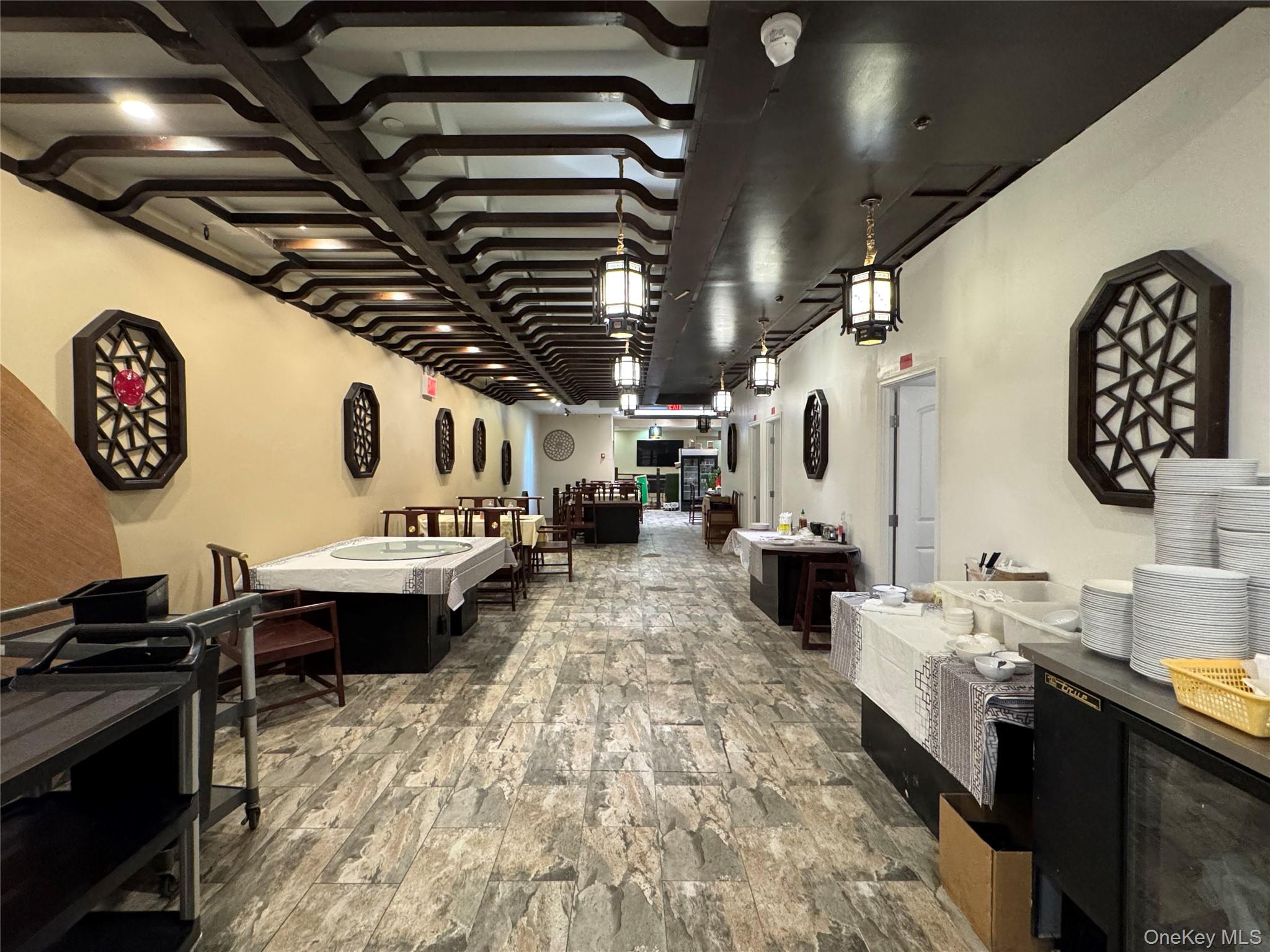 136 Ave, Flushing, NY 11354