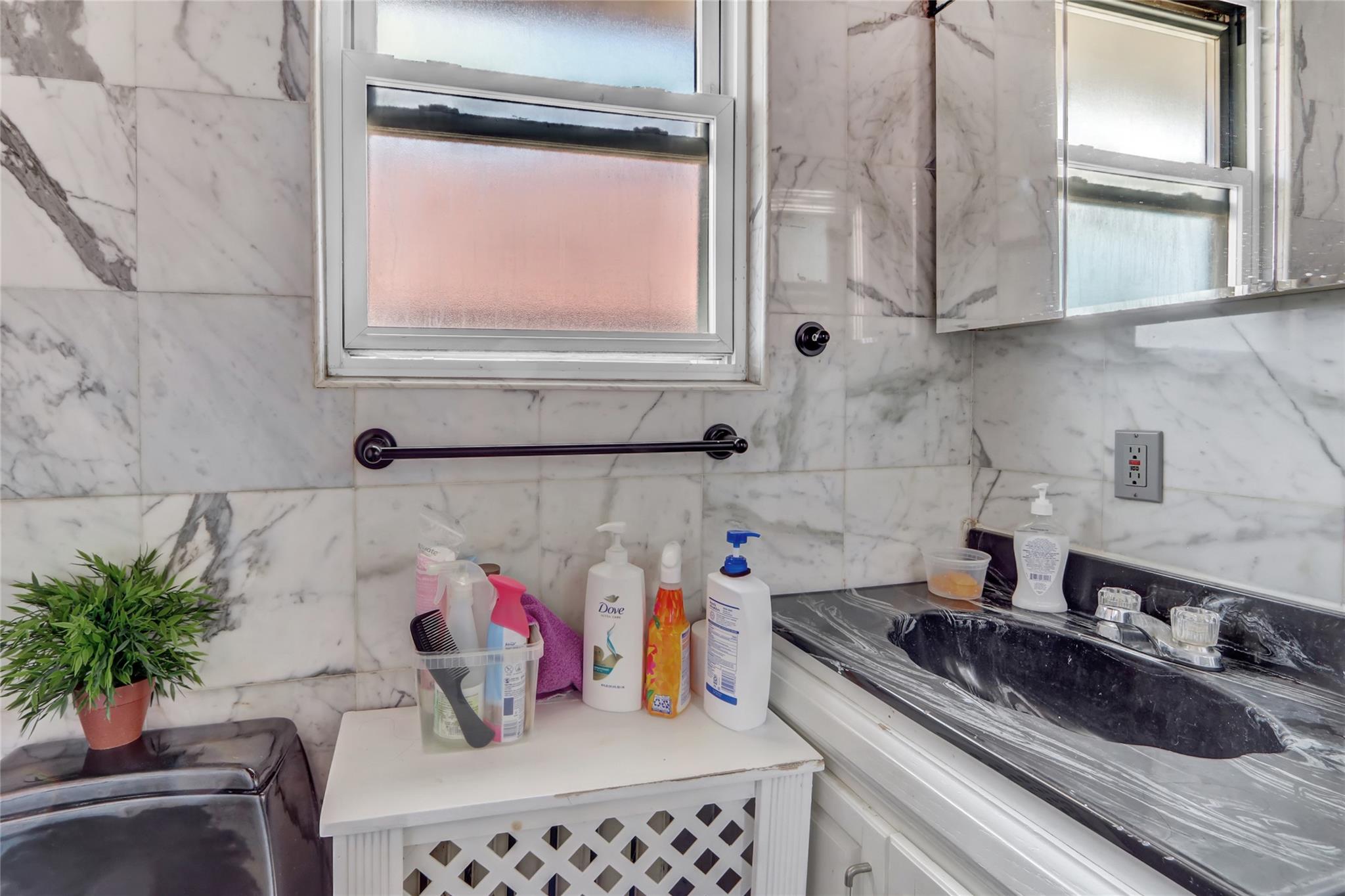 146-29 33rd Avenue, Flushing, NY 11354