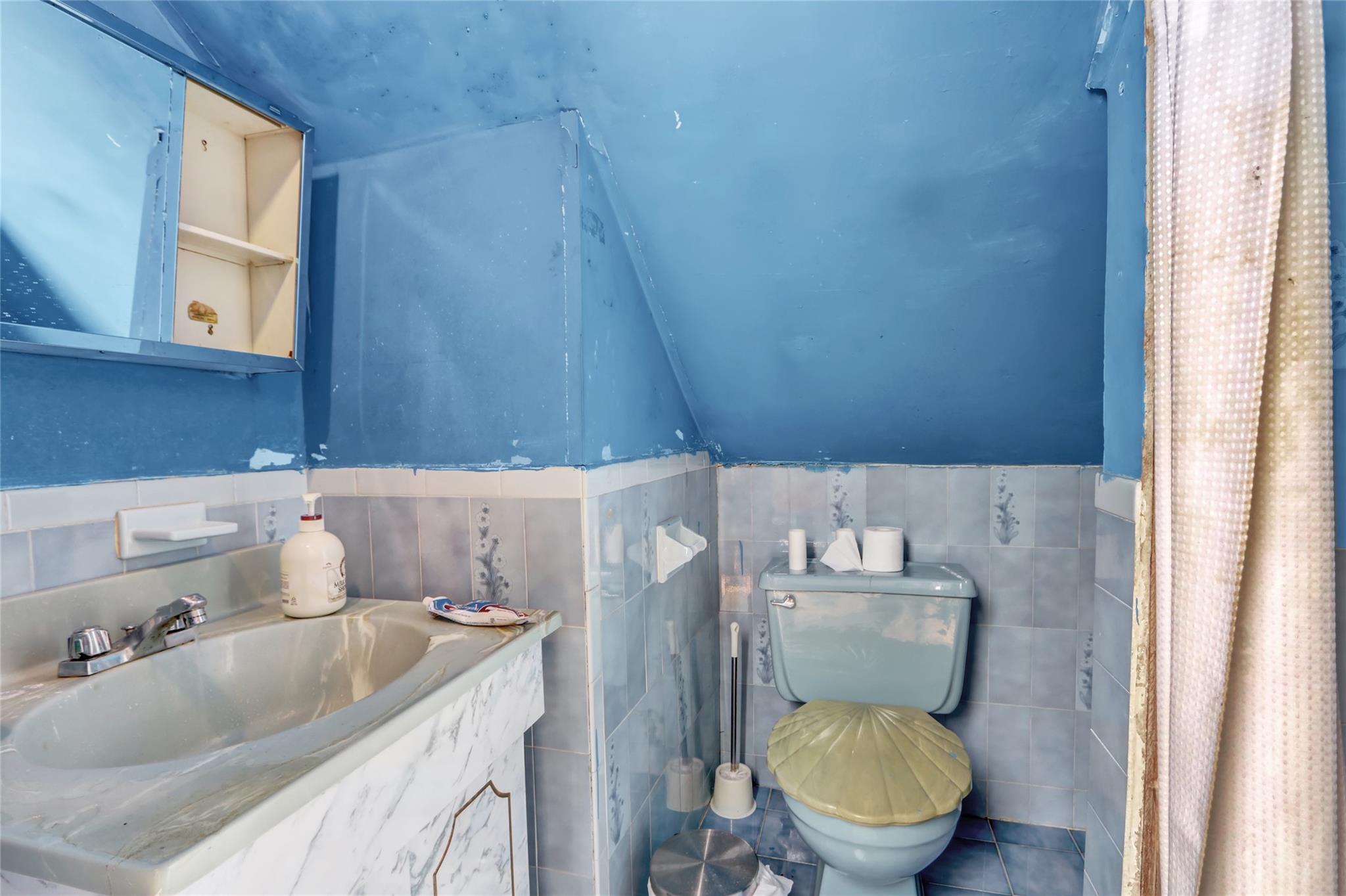 146-29 33rd Avenue, Flushing, NY 11354