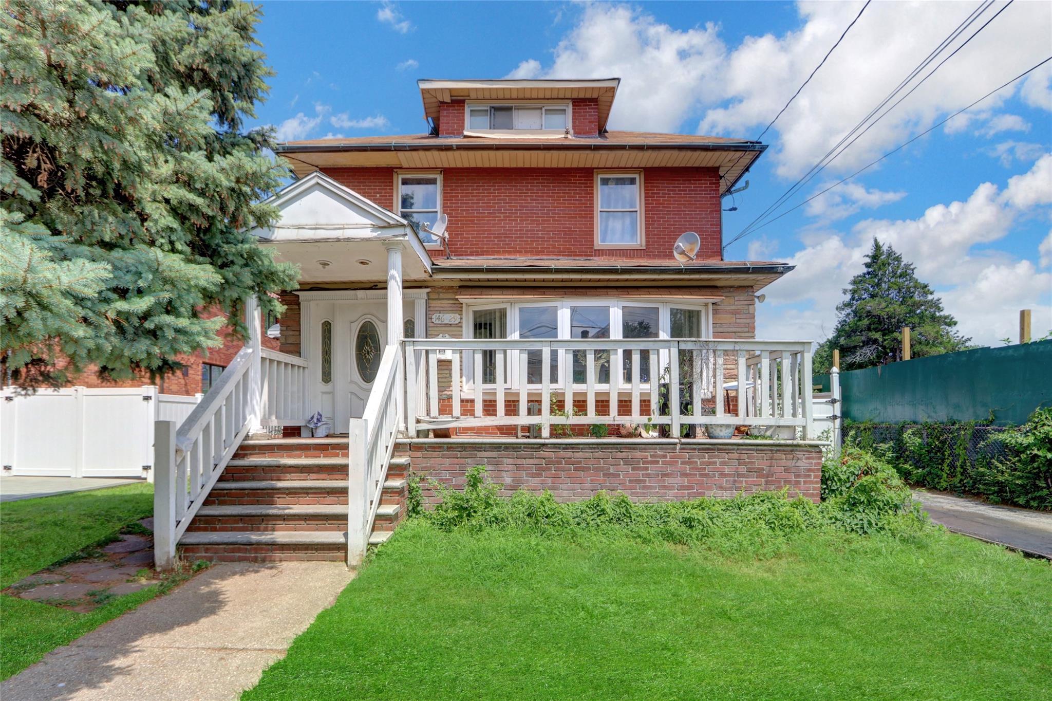 146-29 33rd Avenue, Flushing, NY 11354