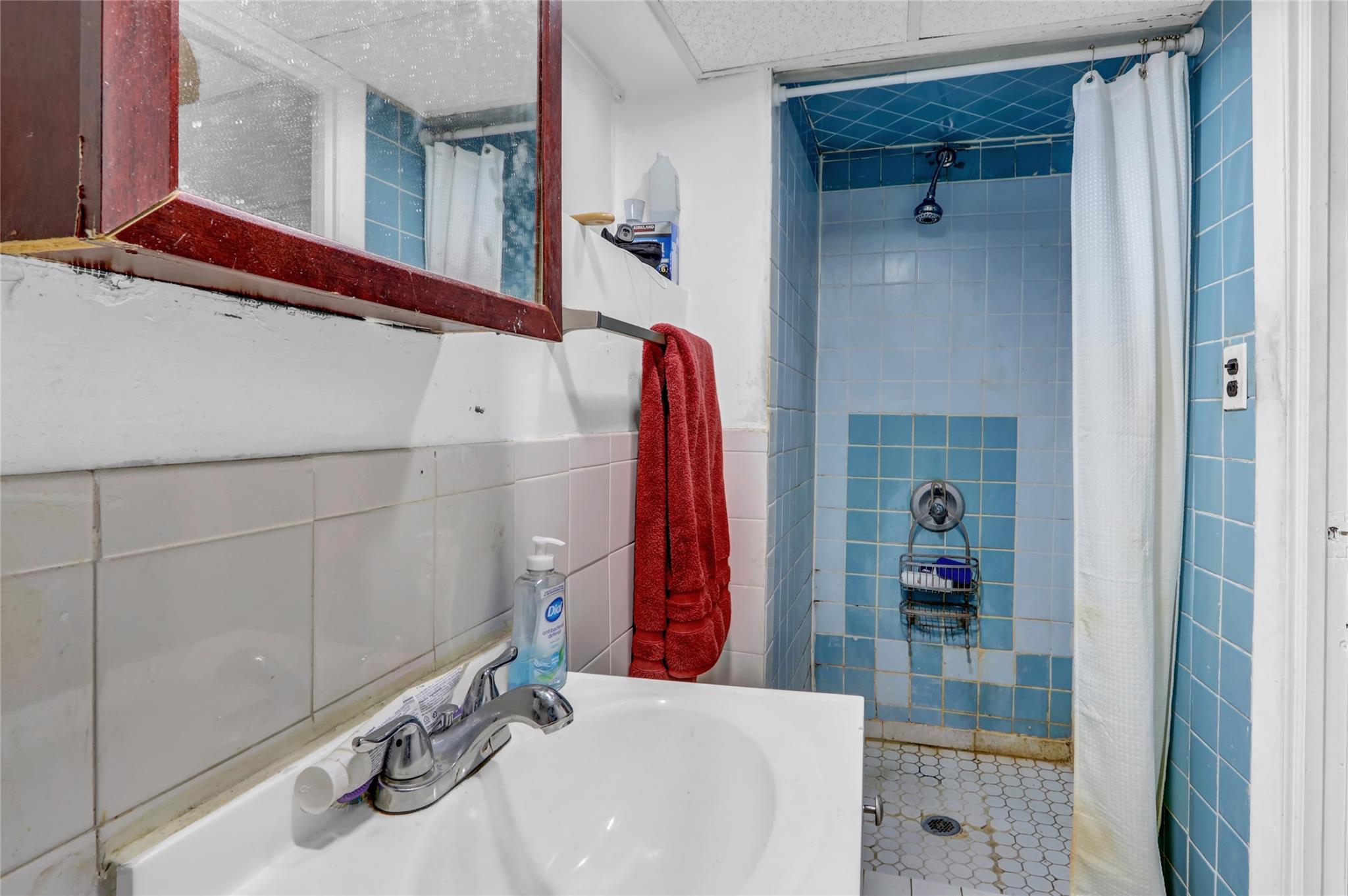 146-29 33rd Avenue, Flushing, NY 11354