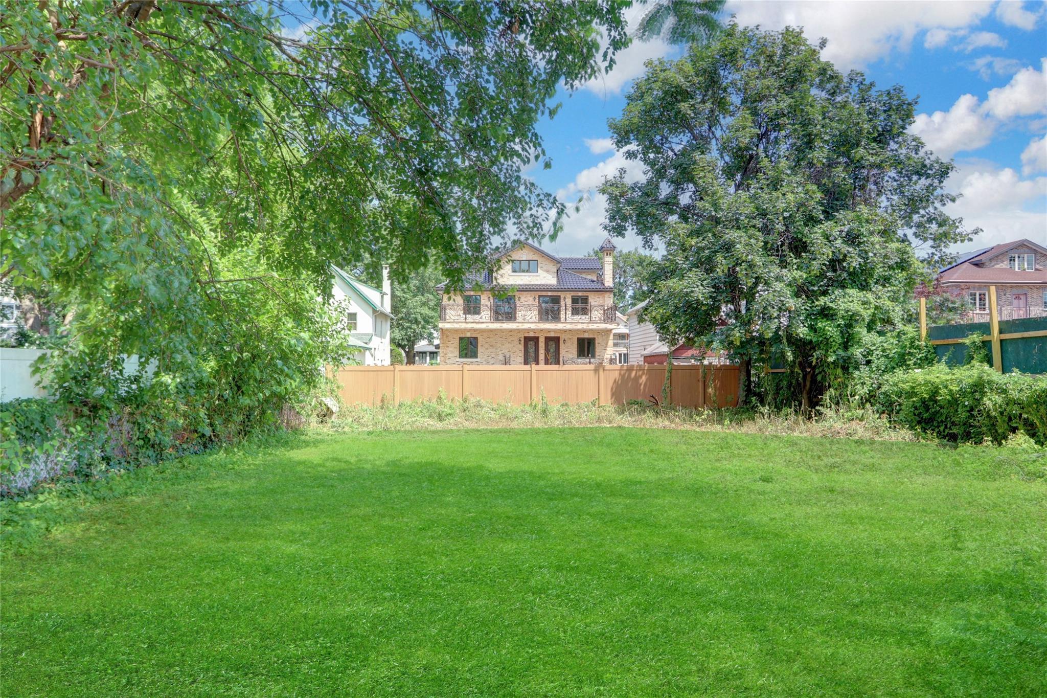 146-29 33rd Avenue, Flushing, NY 11354