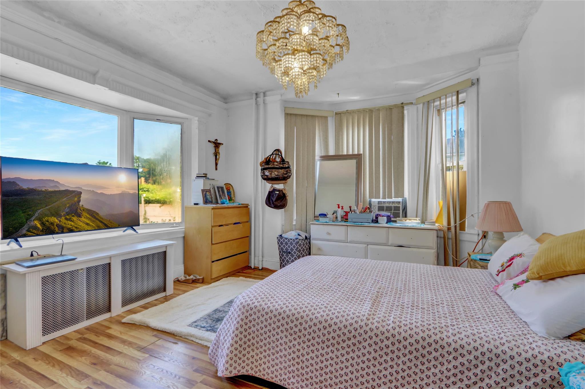 146-29 33rd Avenue, Flushing, NY 11354