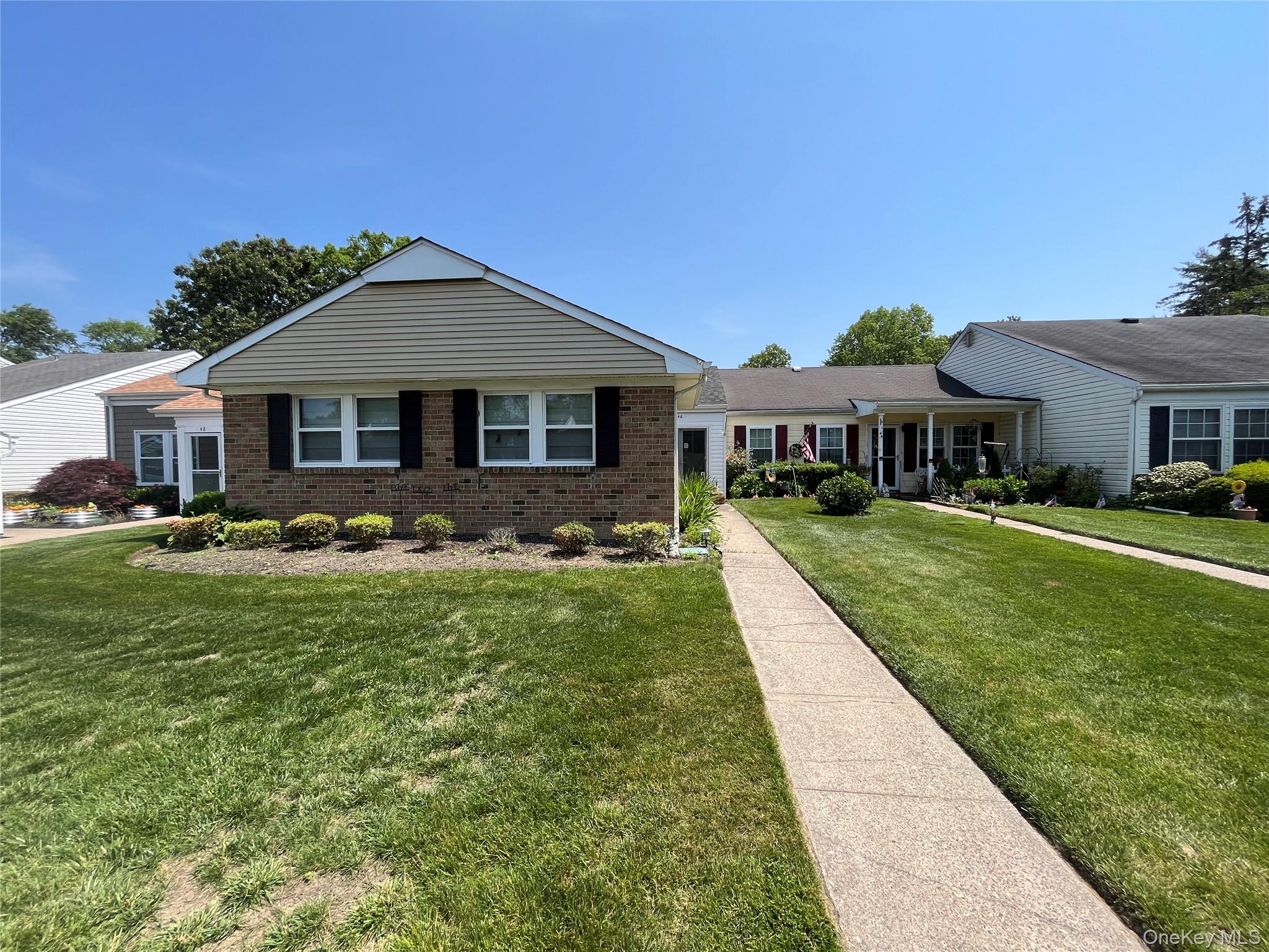 46 Freedom Lane, Coram, NY 11727