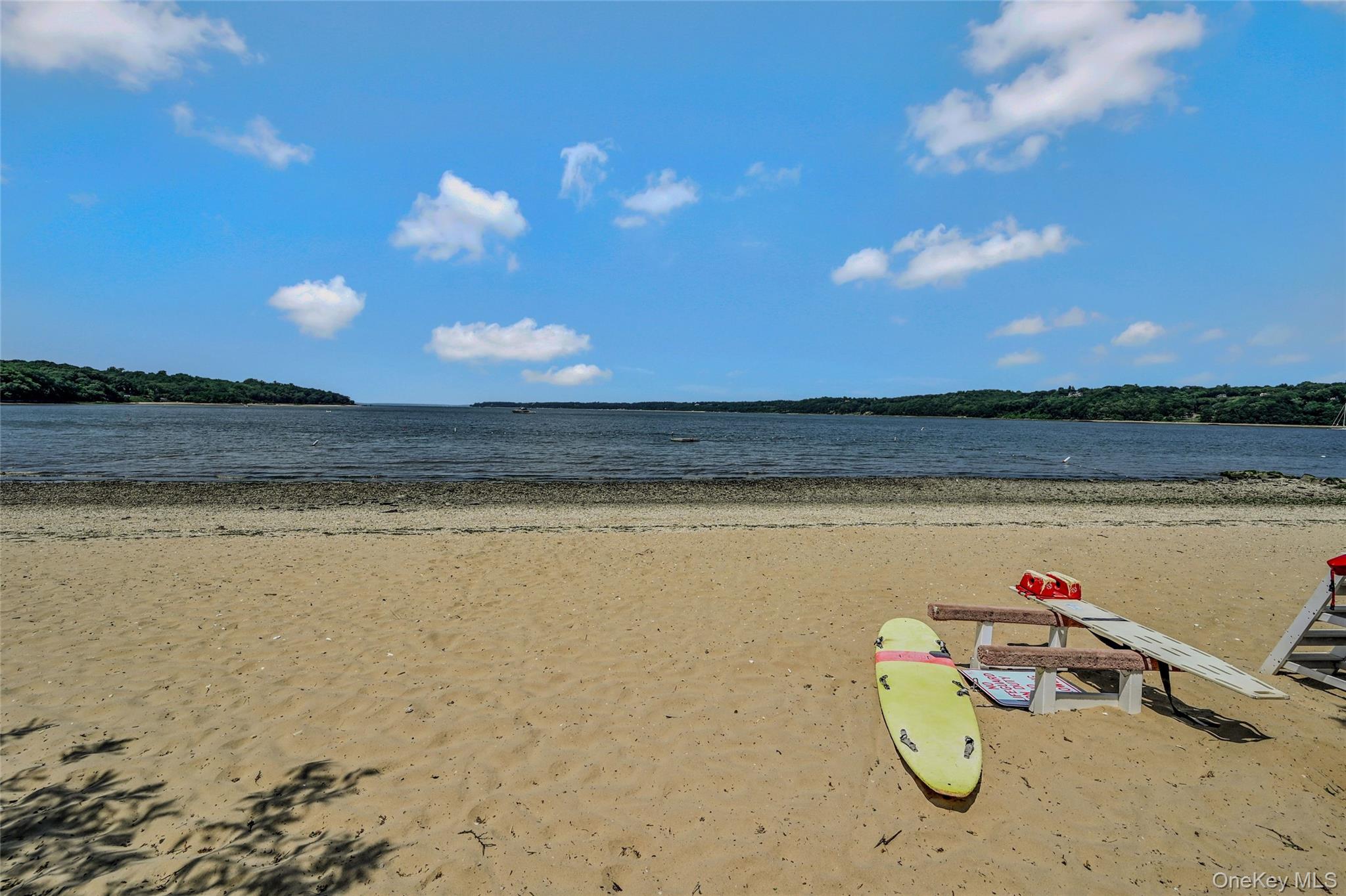 1537 Laurel Hollow Road, Laurel Hollow, NY 11791