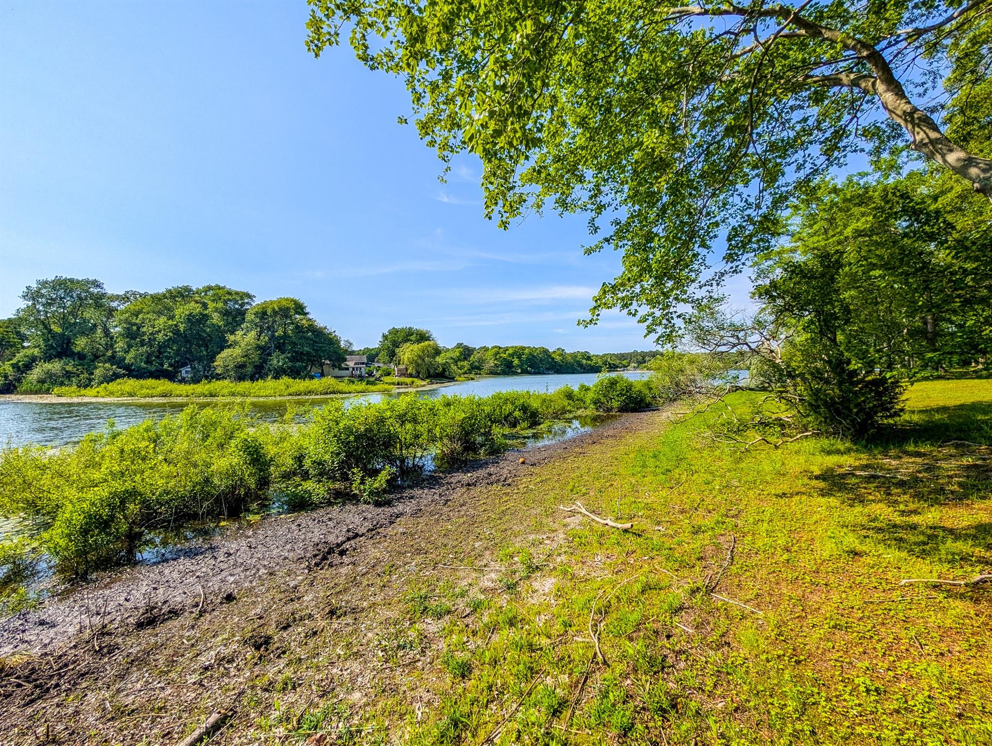 501 Lake Court # 501, Middle Island, NY 11953