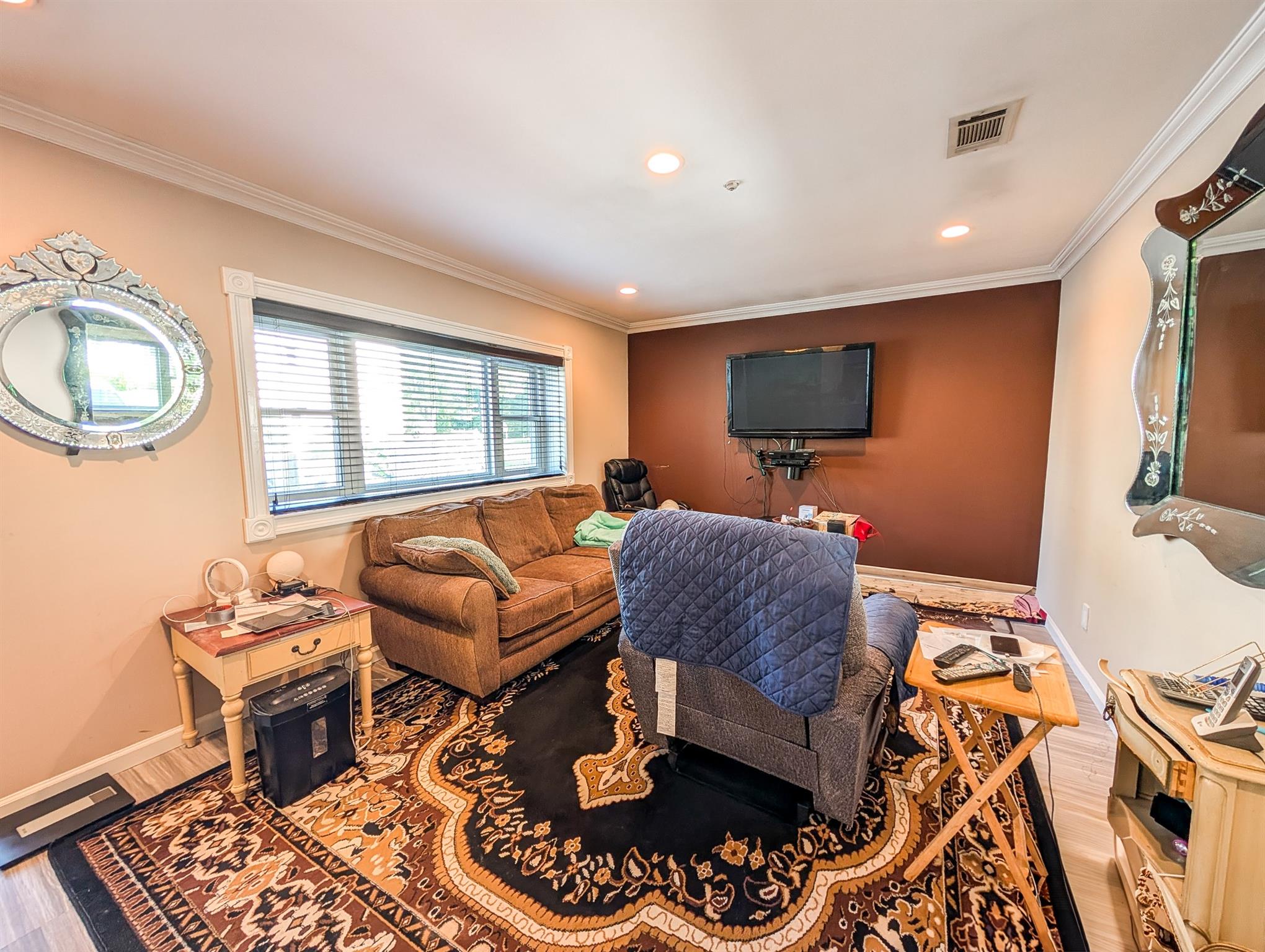 501 Lake Court # 501, Middle Island, NY 11953