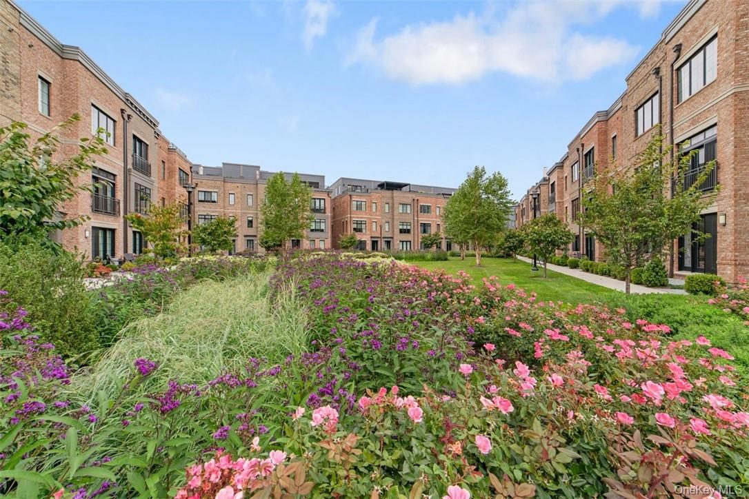 210 Legend Drive, Sleepy Hollow, NY 10591