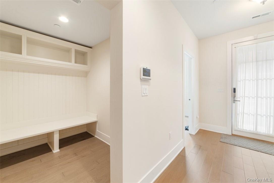 210 Legend Drive, Sleepy Hollow, NY 10591