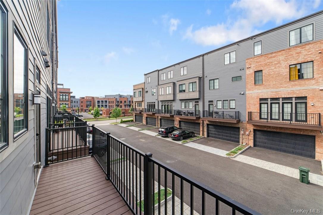 210 Legend Drive, Sleepy Hollow, NY 10591