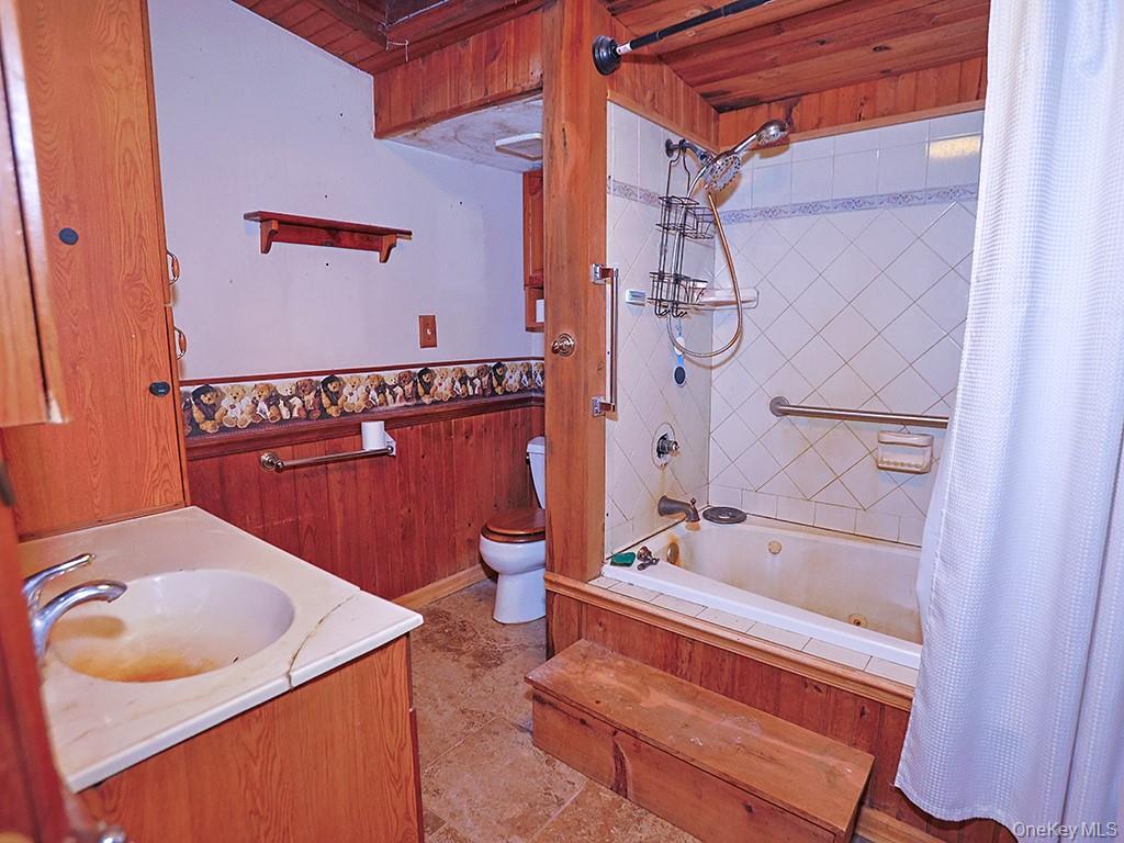 67 Budd Road, Wurtsboro, NY 12790