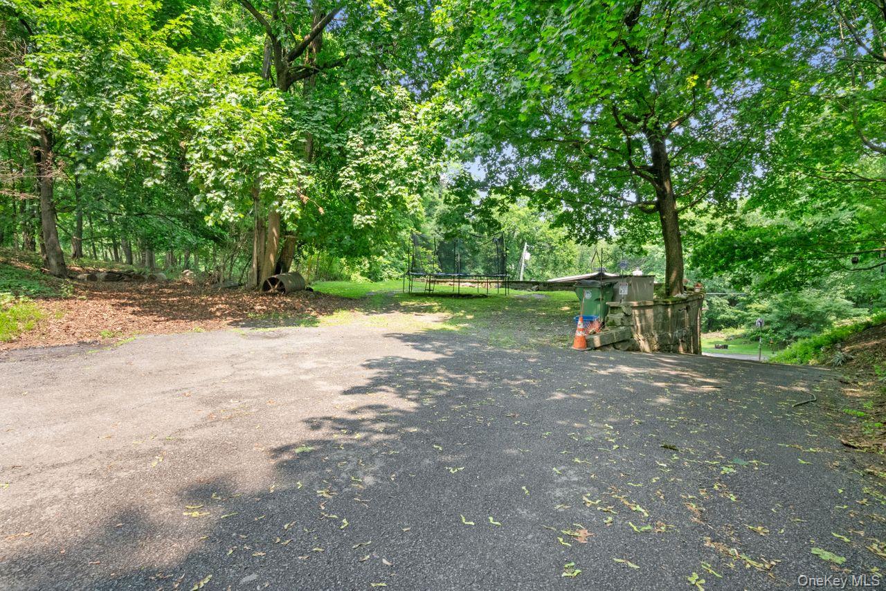 23 Gracemere, Tarrytown, NY 10591