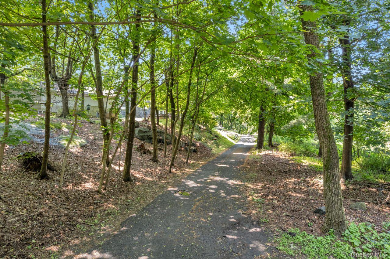 23 Gracemere, Tarrytown, NY 10591