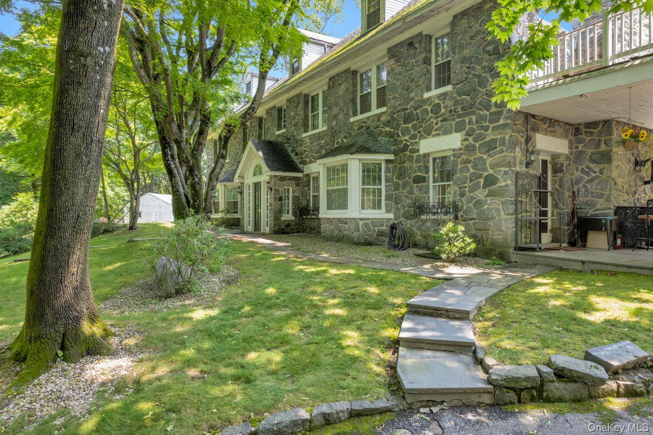 23 Gracemere, Tarrytown, NY 10591