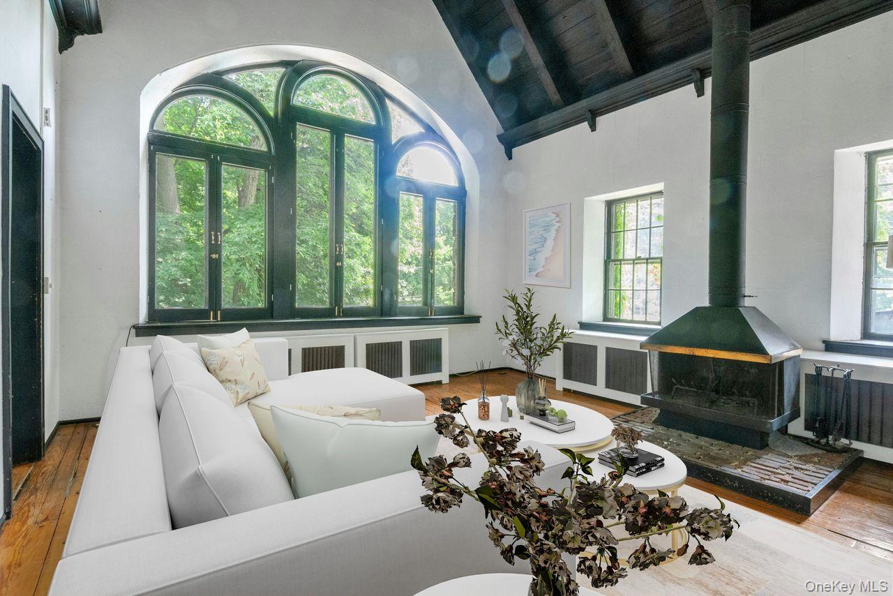 23 Gracemere, Tarrytown, NY 10591