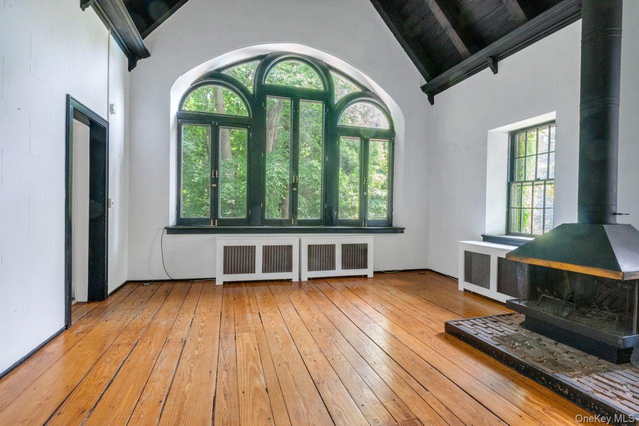 23 Gracemere, Tarrytown, NY 10591