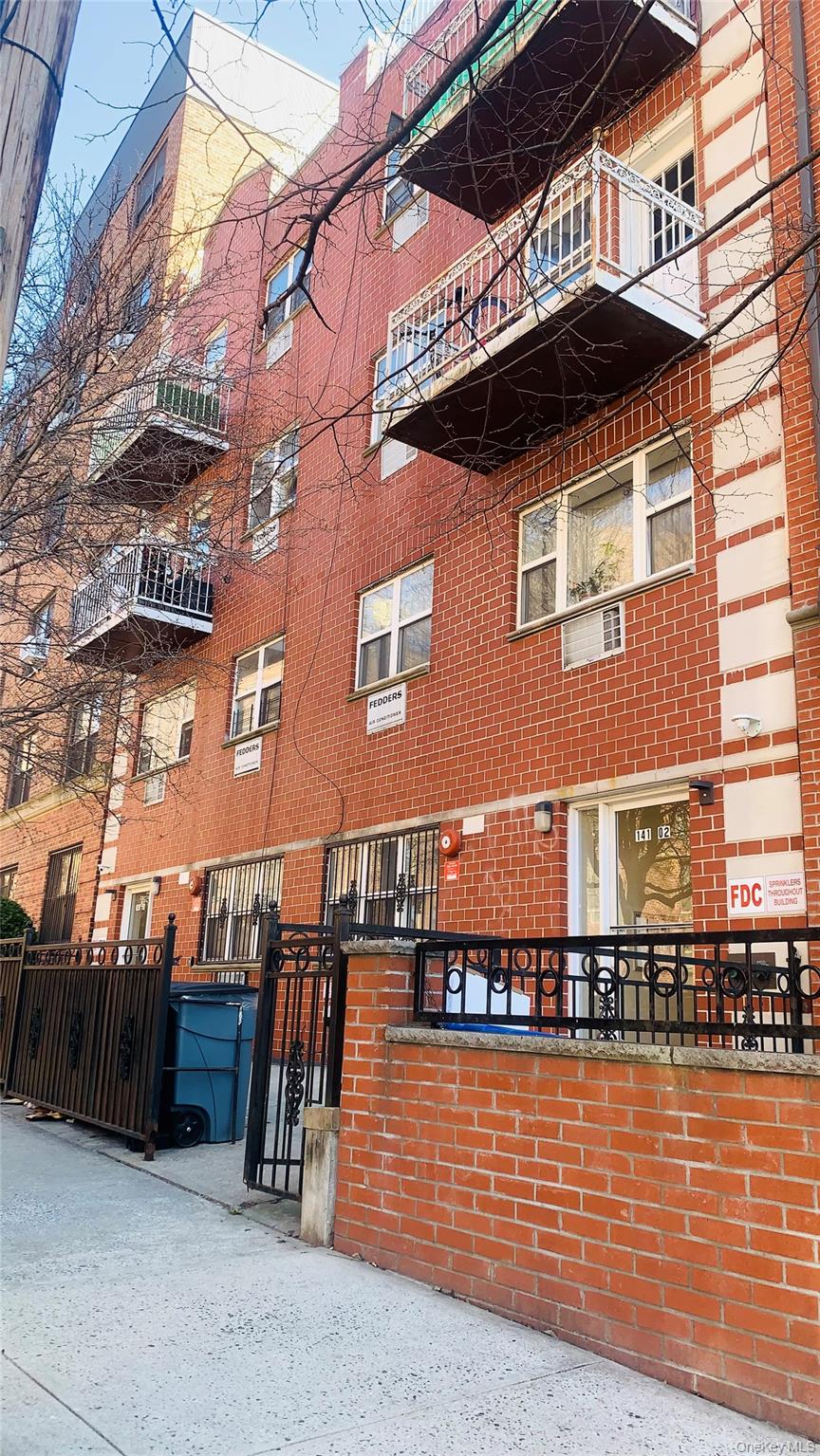 14102 Pershing Crescent, Briarwood, NY 11435