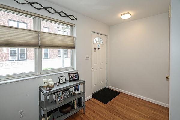 183 Atlantic Avenue # 8, Lynbrook, NY 11563