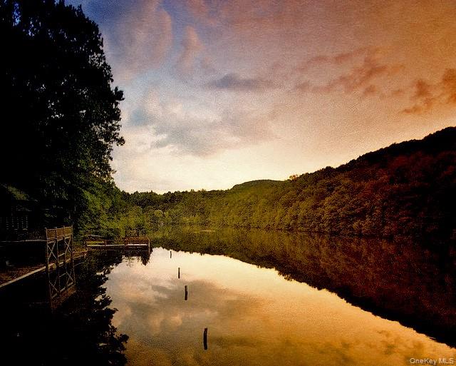 77 Lake Drive, Cold Spring, NY 10516