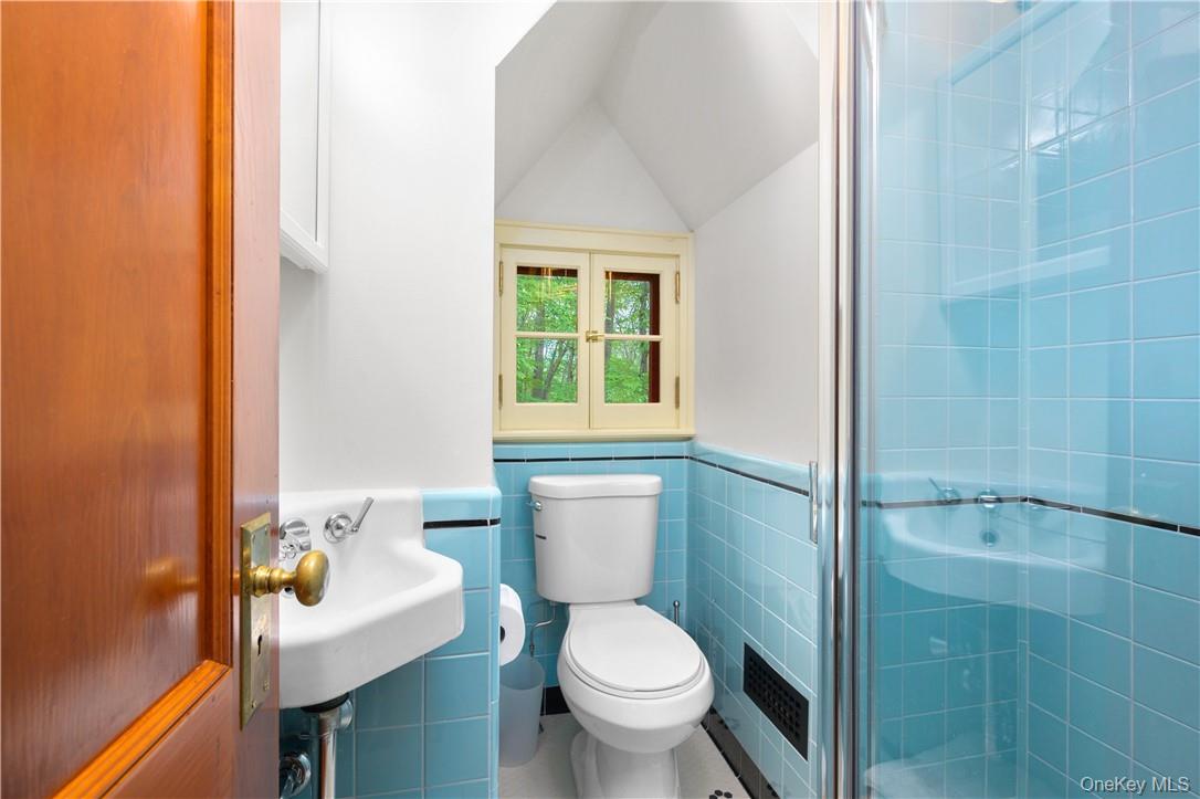 77 Lake Drive, Cold Spring, NY 10516