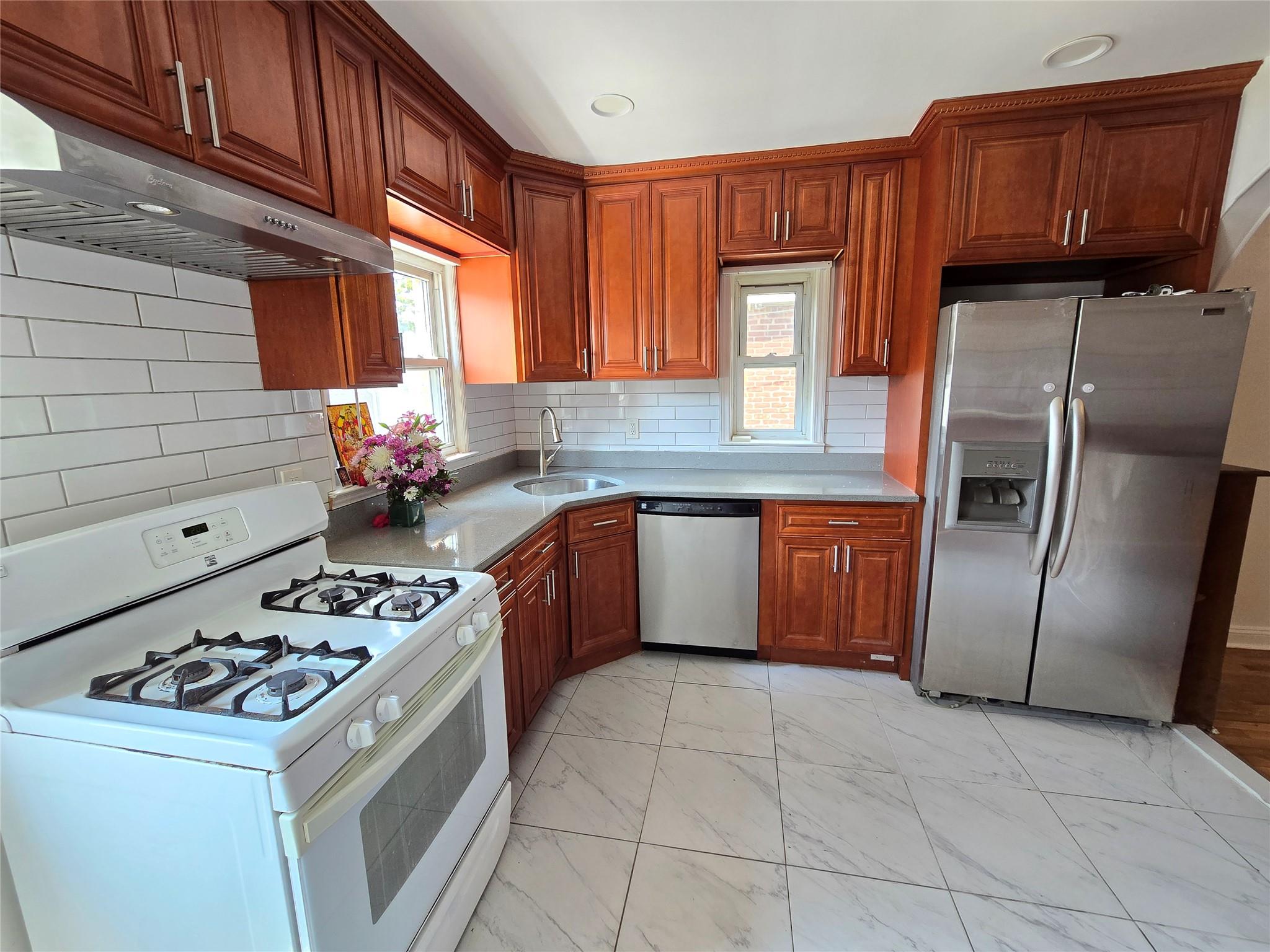 7610 174th Street, Fresh Meadows, NY 11366