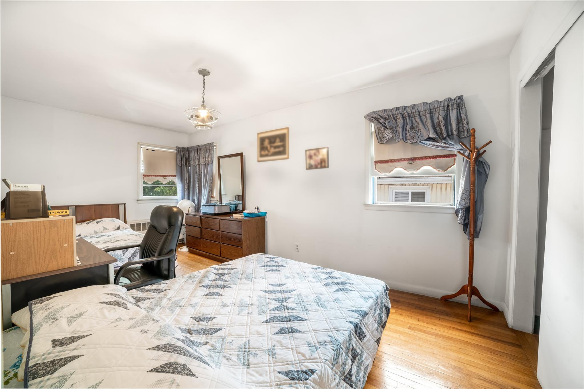 7636 250th Street, Bellerose, NY 11426