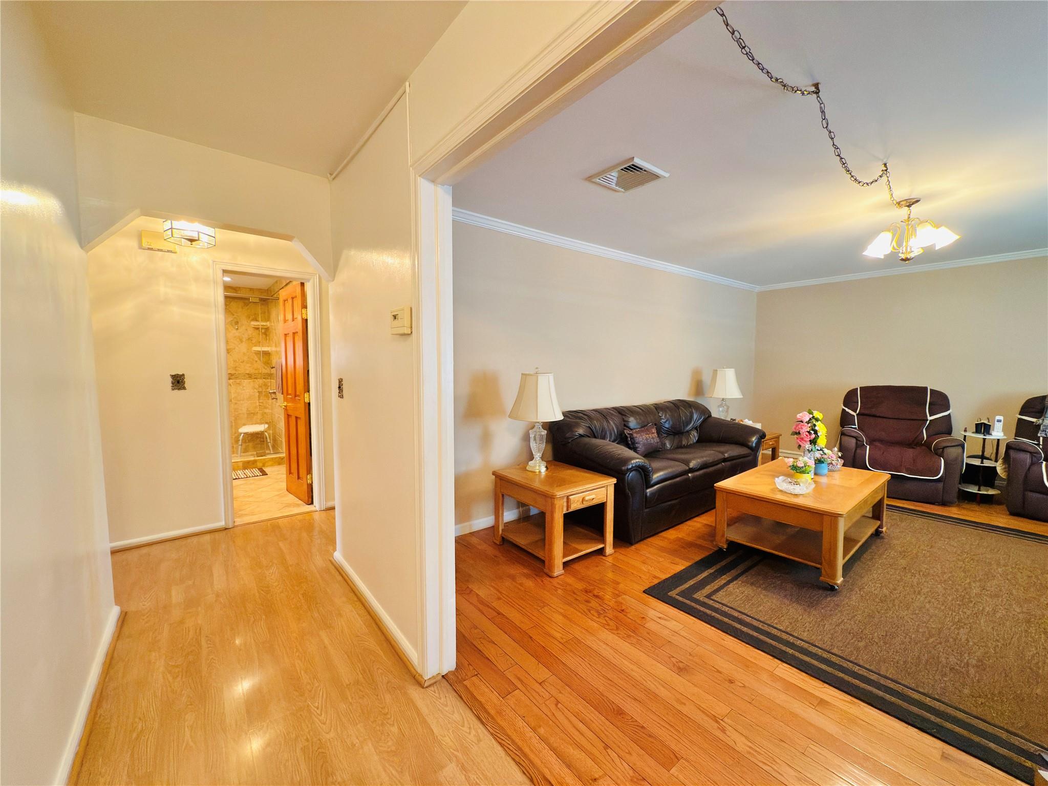 945 Swinton Avenue, Bronx, NY 10465