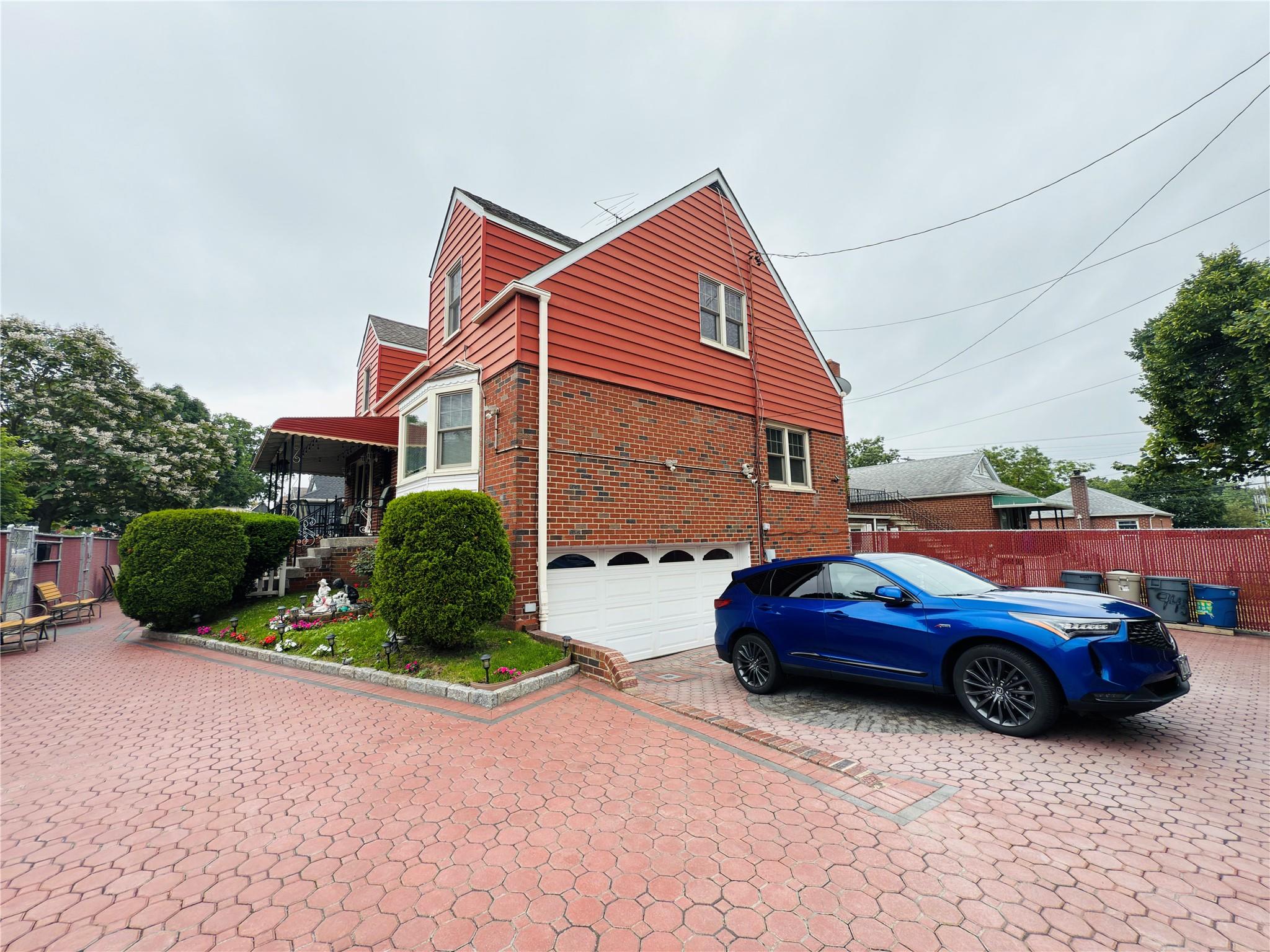 945 Swinton Avenue, Bronx, NY 10465