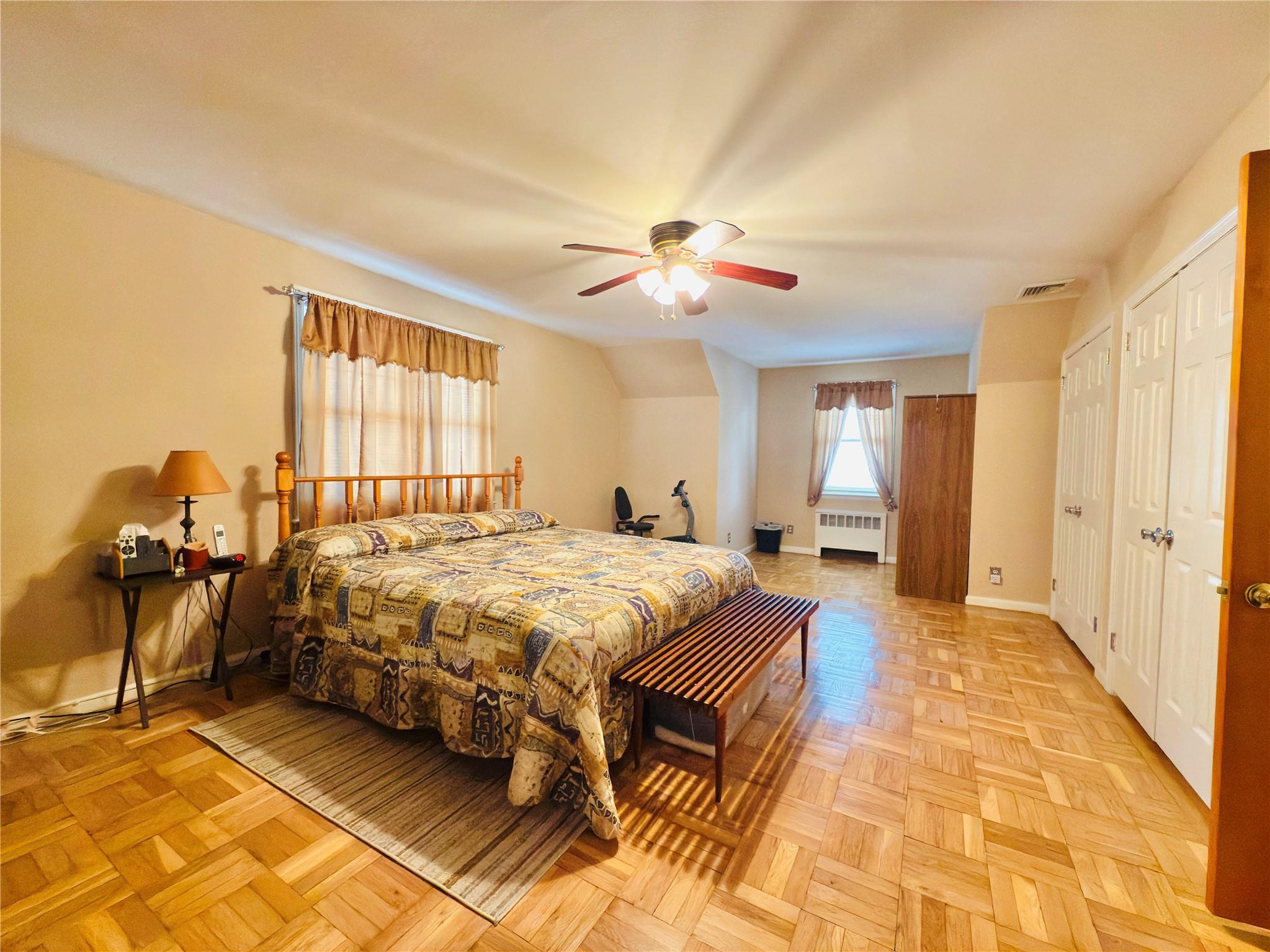 945 Swinton Avenue, Bronx, NY 10465