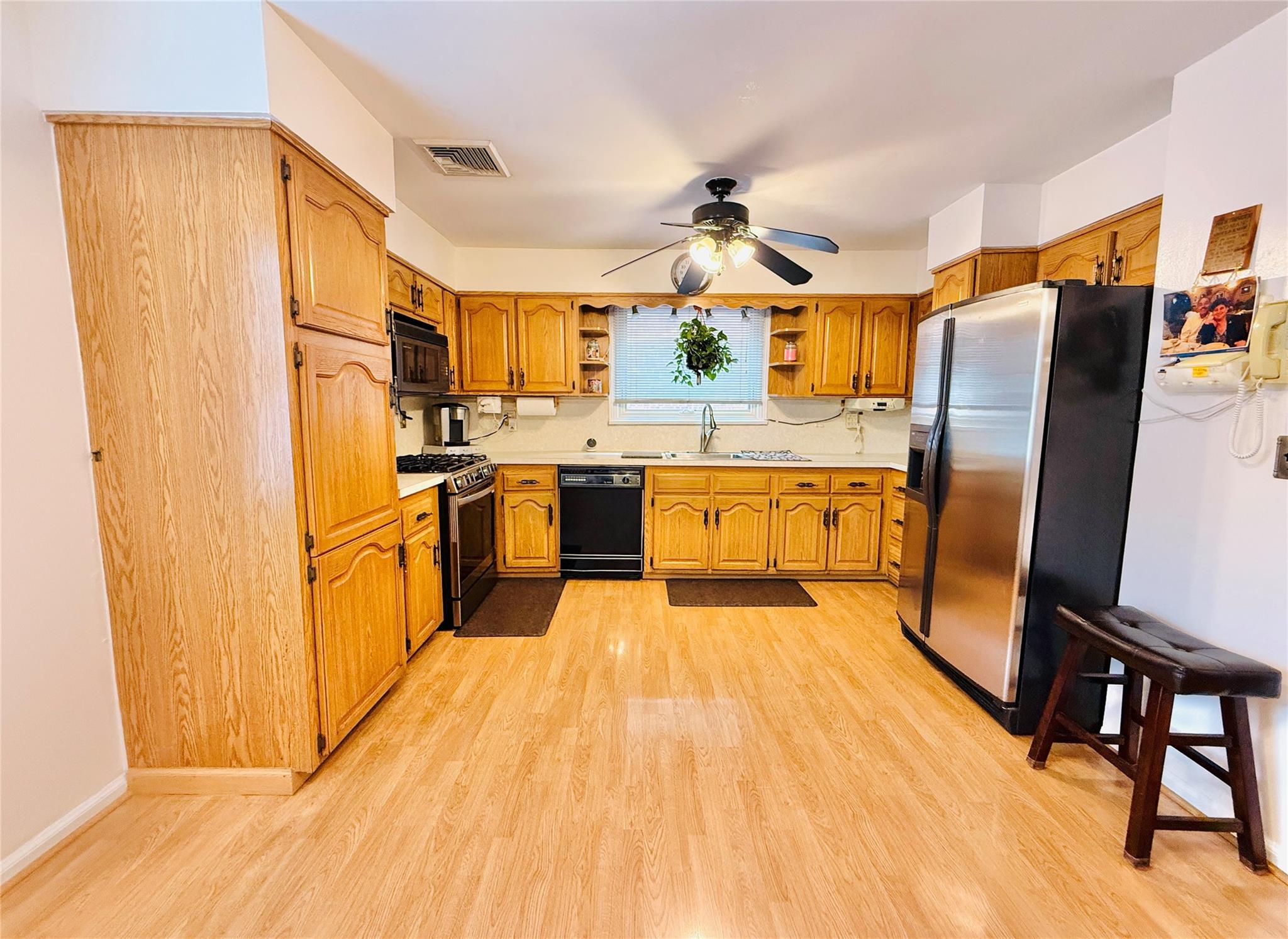 945 Swinton Avenue, Bronx, NY 10465