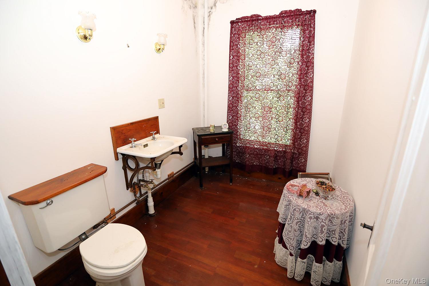 50 Parsonage Road, Cochecton, NY 12726