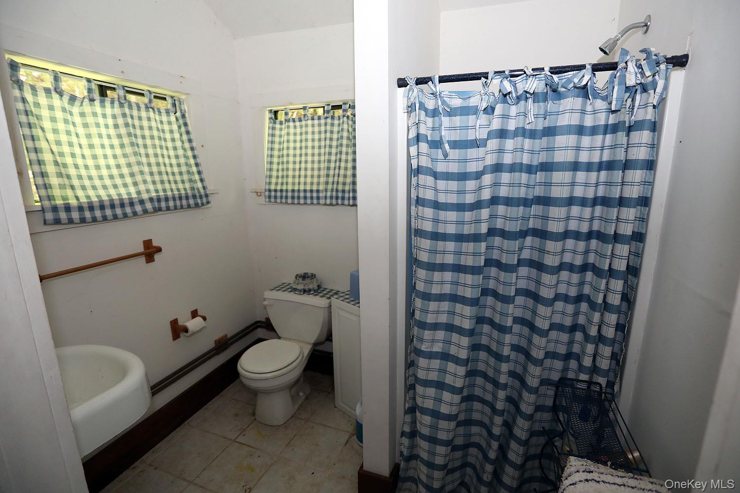 50 Parsonage Road, Cochecton, NY 12726