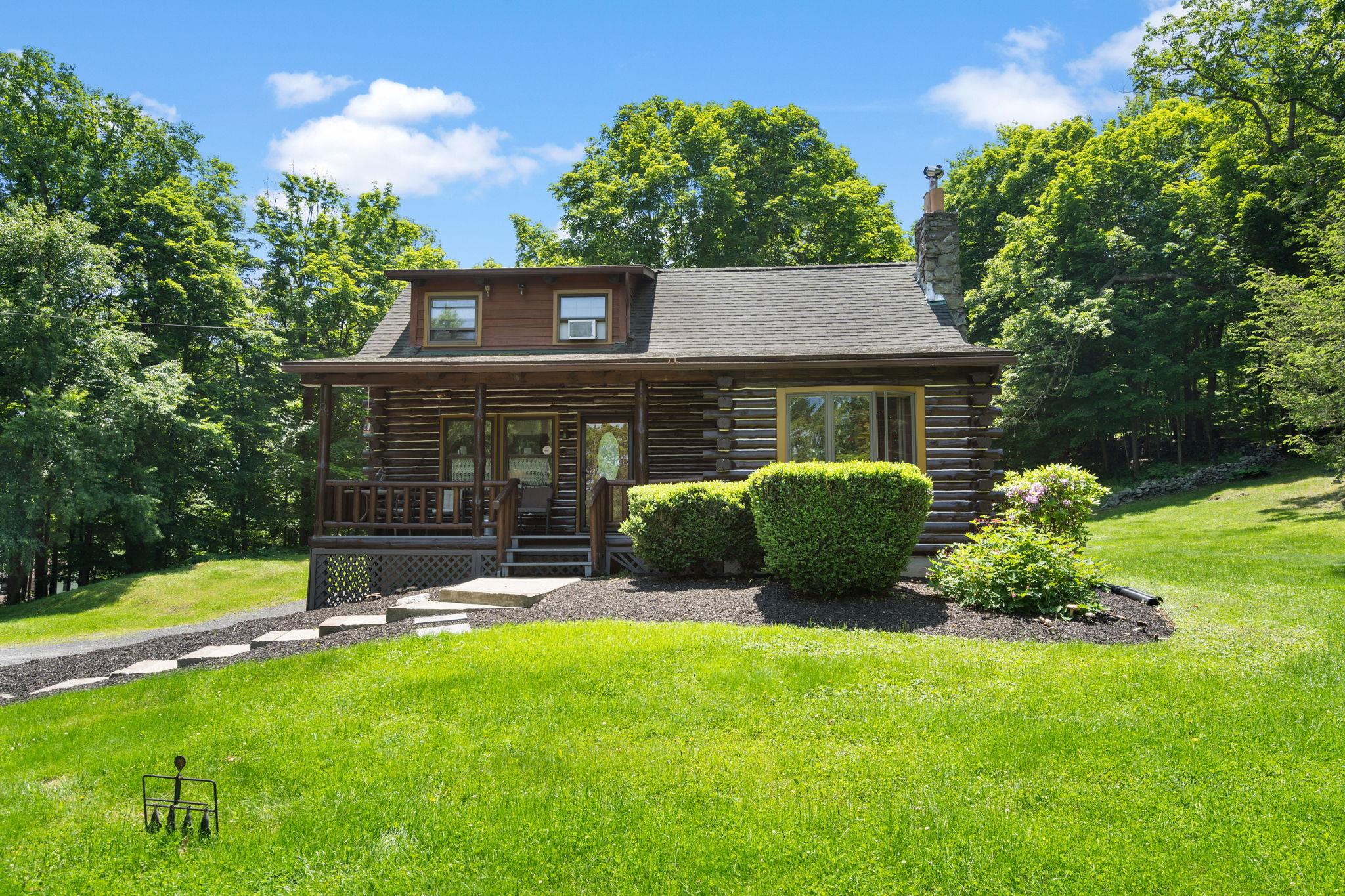 294 Comfort Trail, Montgomery, NY 12549