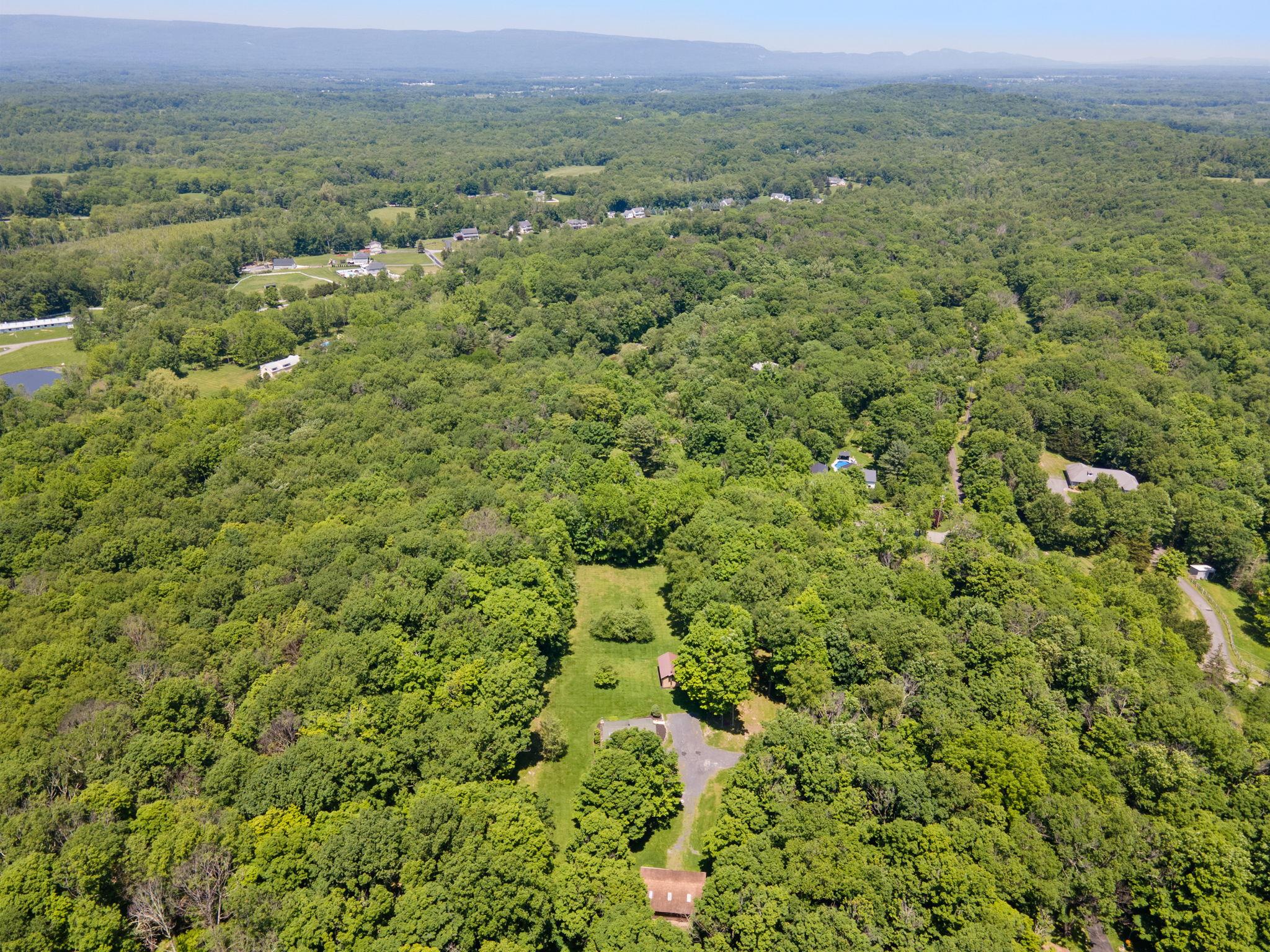 294 Comfort Trail, Montgomery, NY 12549