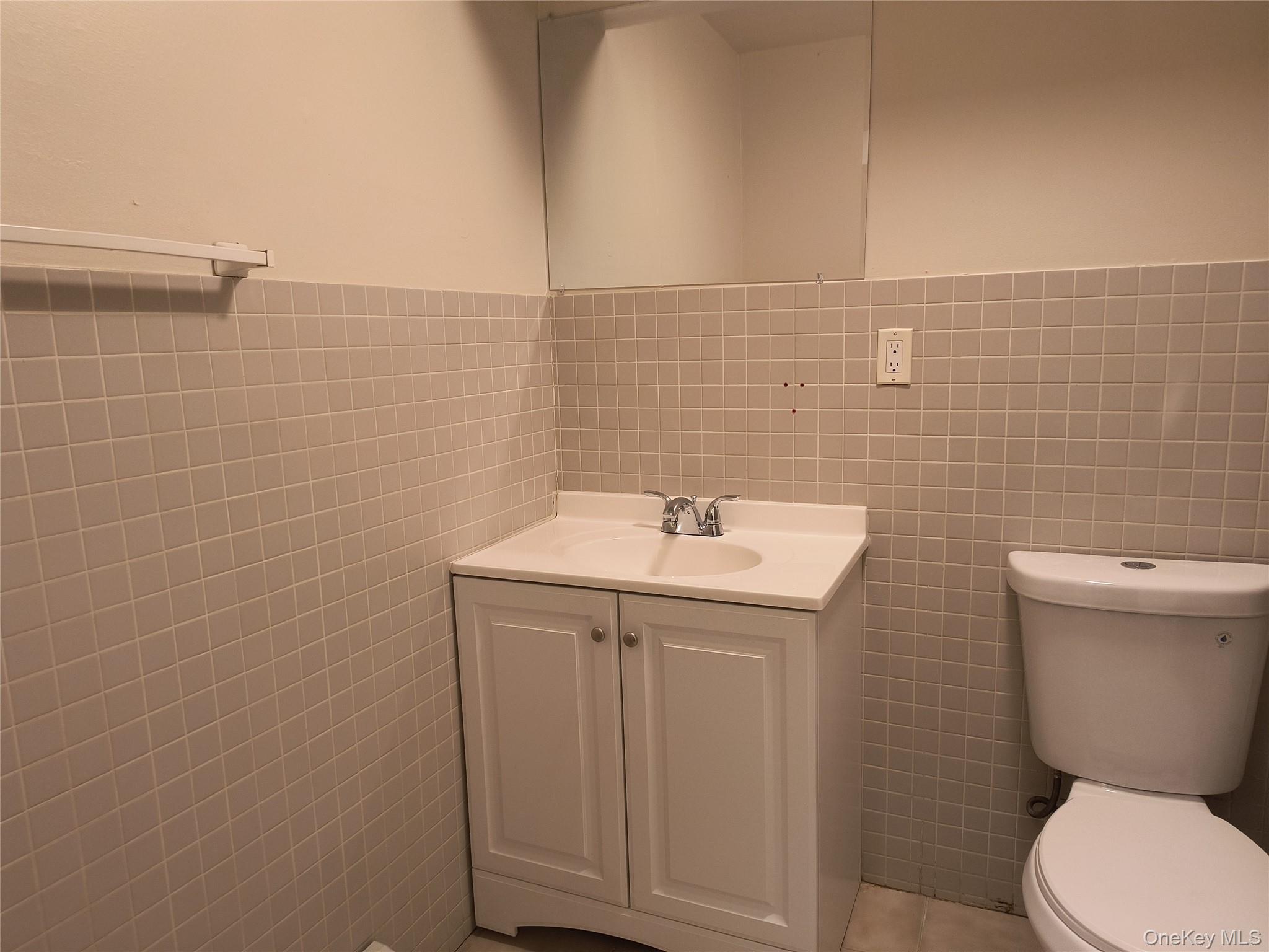 22 Gidney Avenue # Lower level, Newburgh, NY 12550