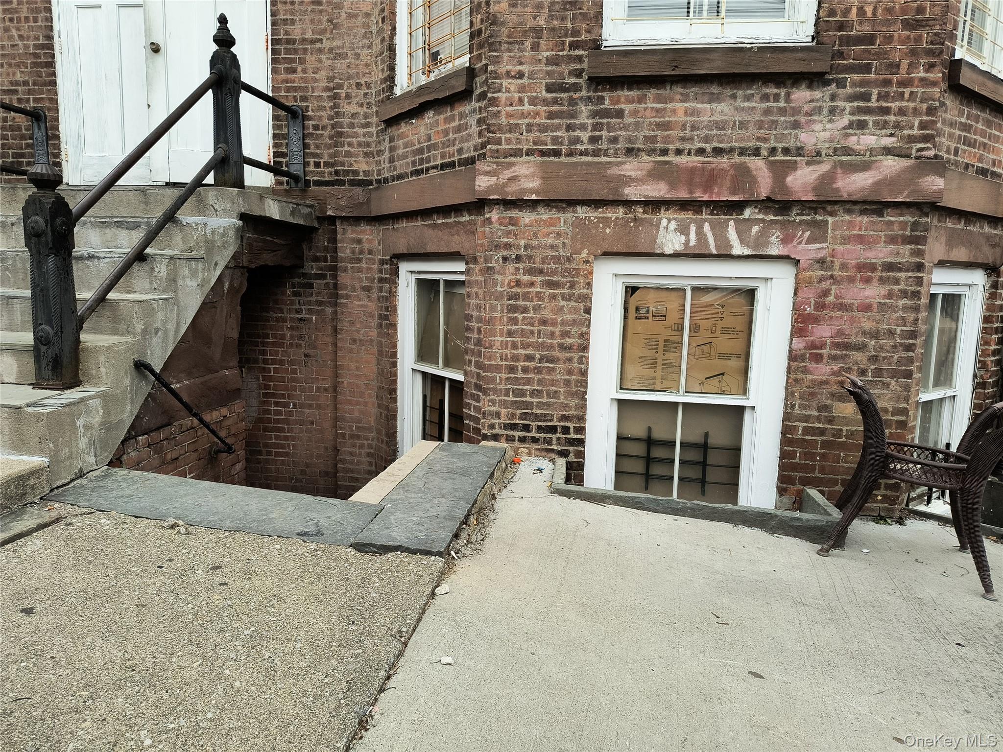 22 Gidney Avenue # Lower level, Newburgh, NY 12550