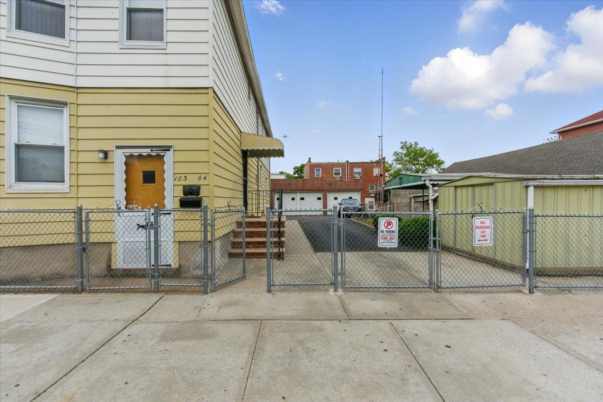 10364 52nd Avenue, Flushing, NY 11368