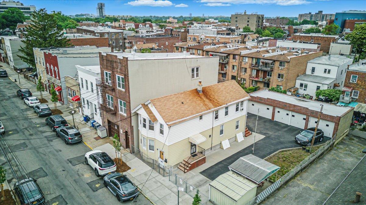 10364 52nd Avenue, Flushing, NY 11368